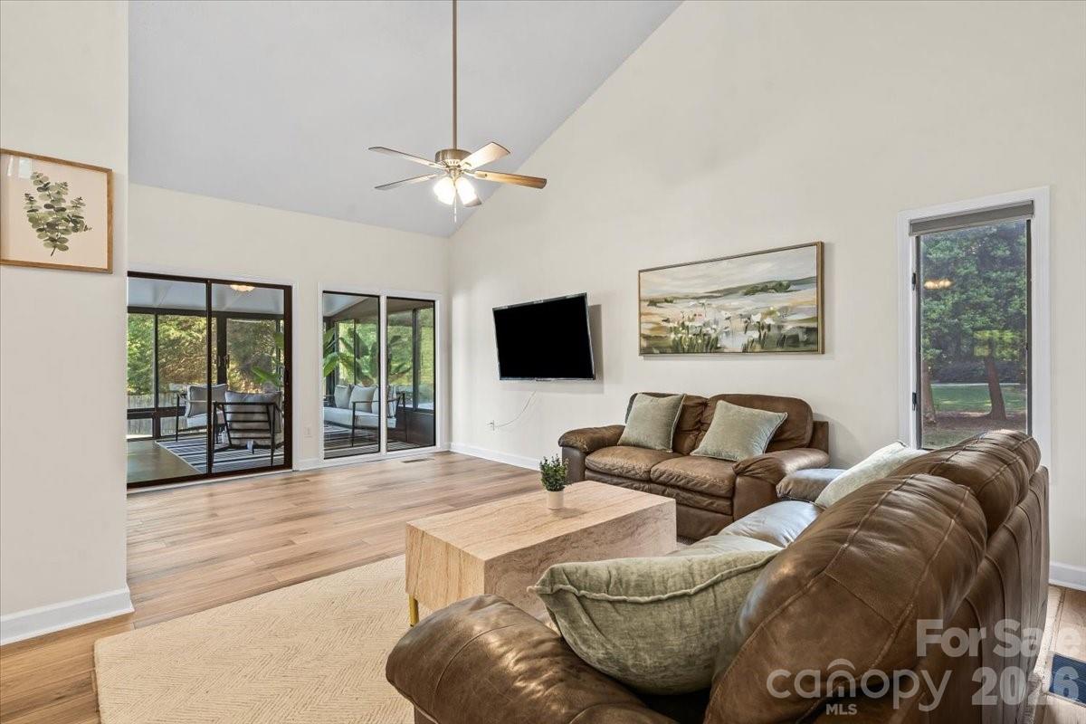 Poplar Trails - Residential