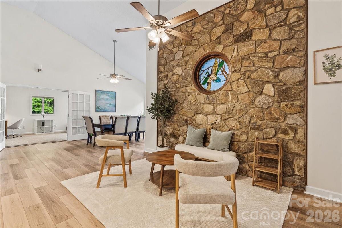 Poplar Trails - Residential