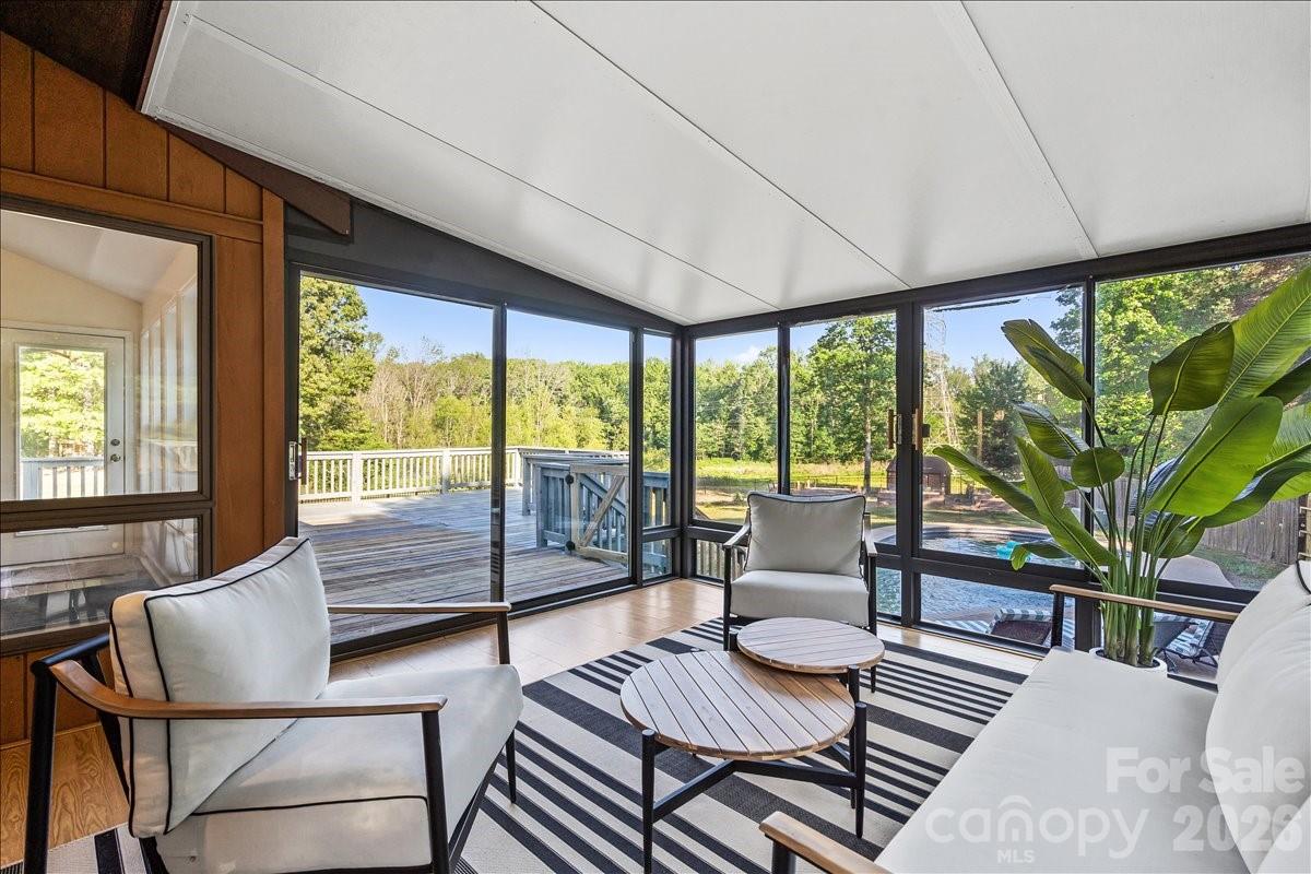 Poplar Trails - Residential