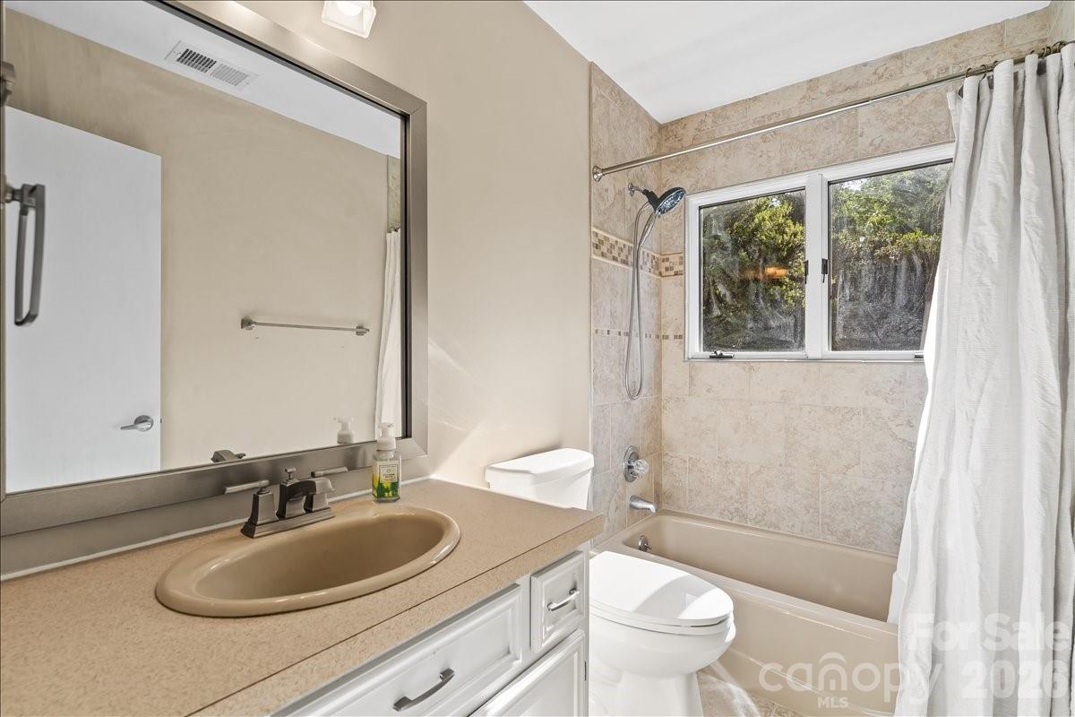 Poplar Trails - Residential
