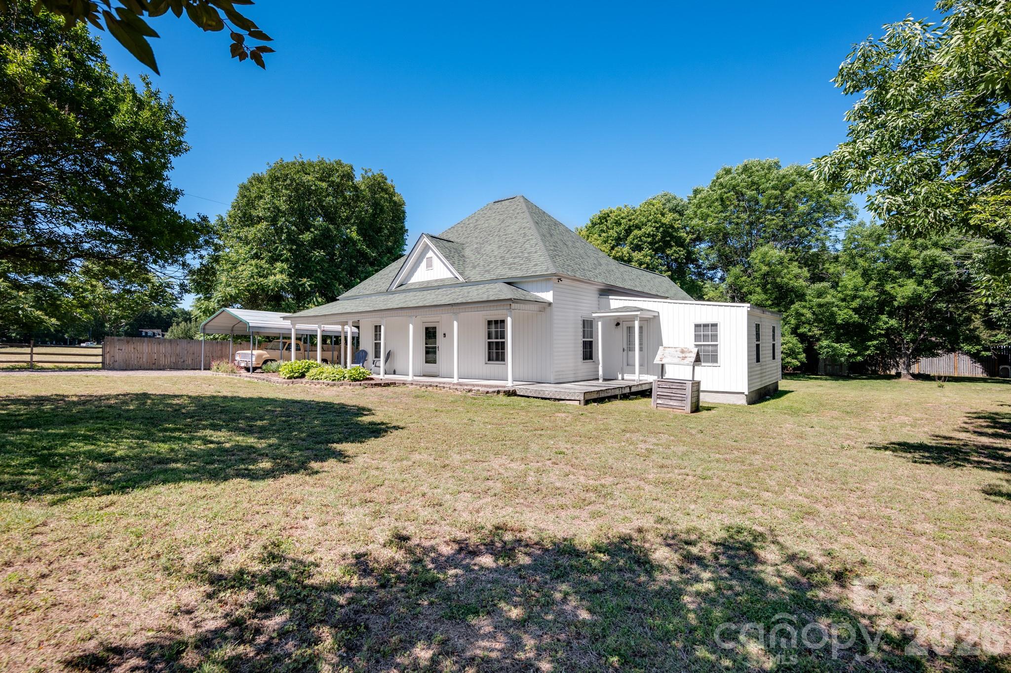 5620 Tuckaseegee Road