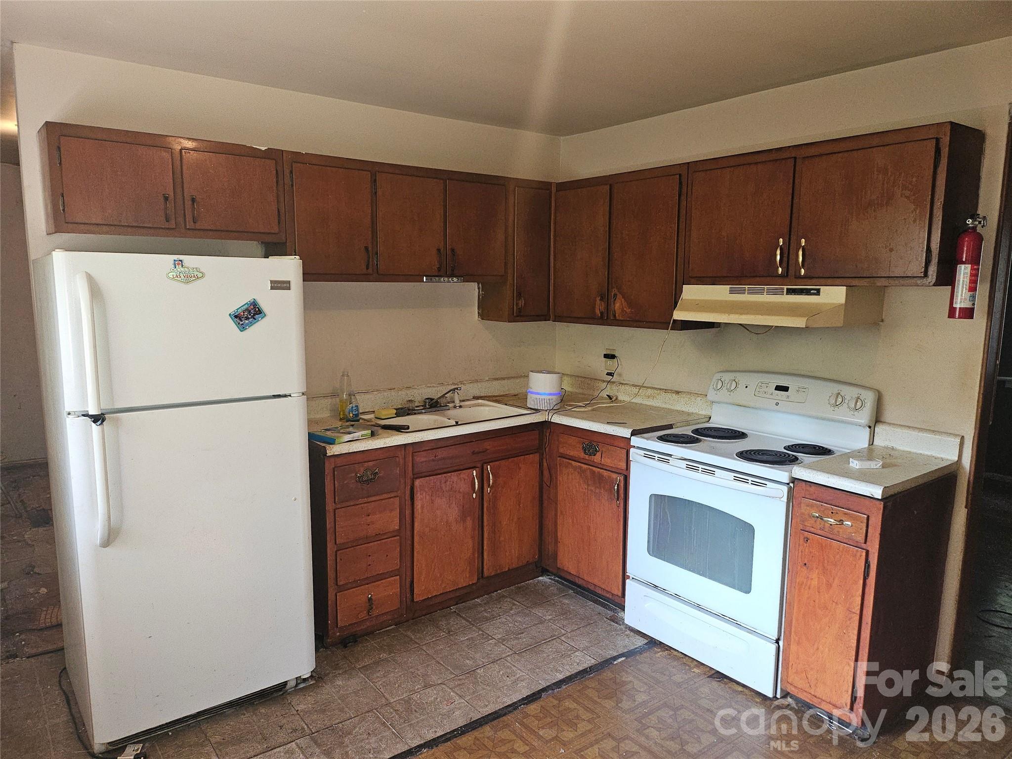5415 Dennis Court