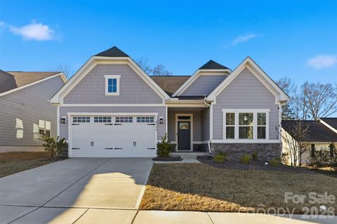 6334 Cambridge Drive Harrisburg NC 28075