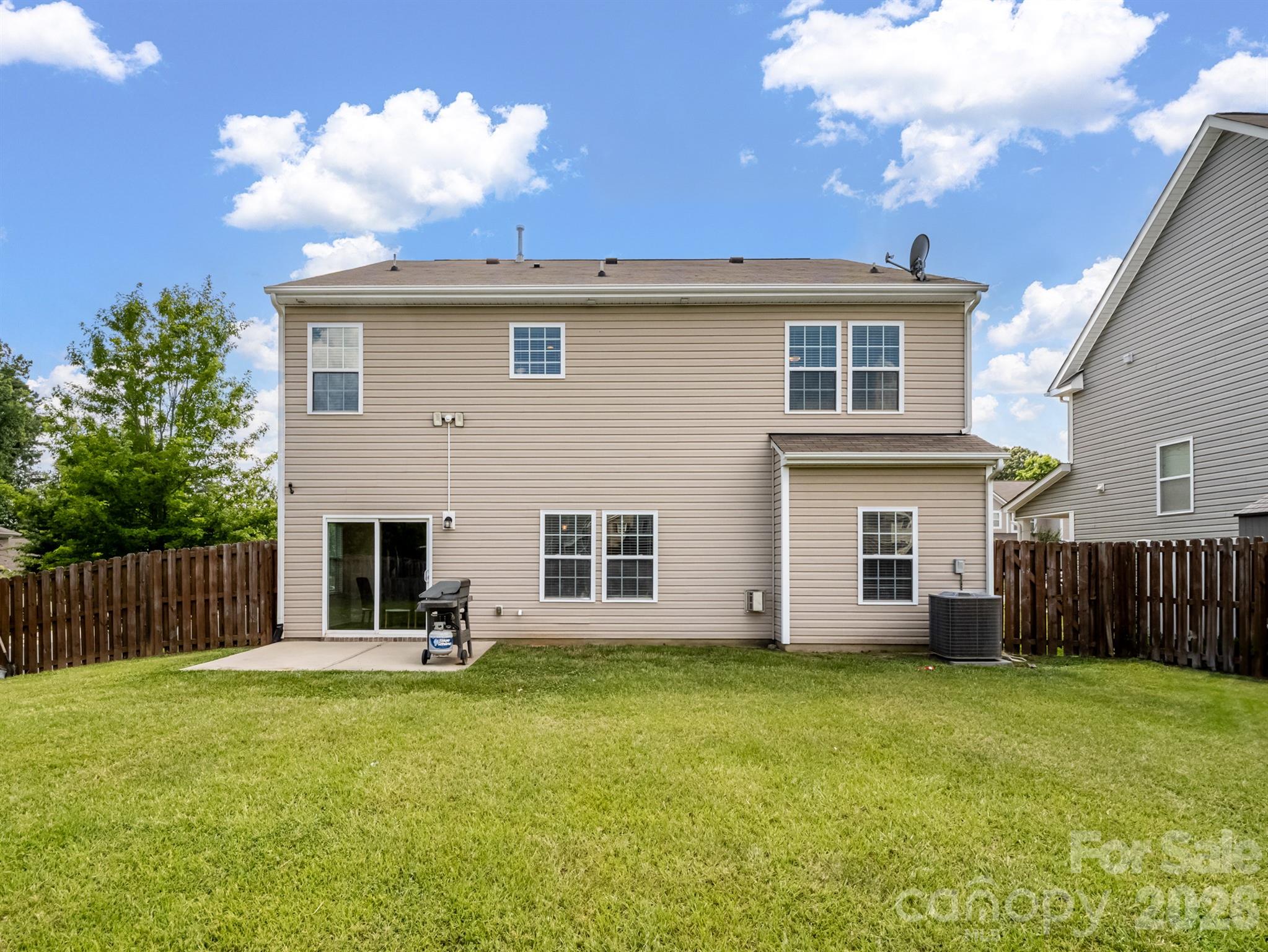 Lawing pond - Residential