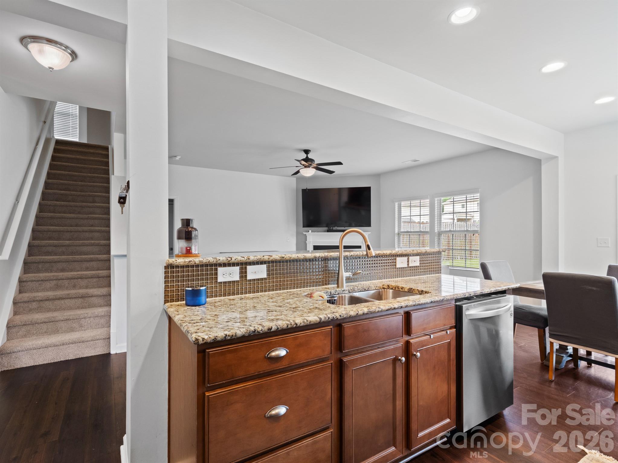 Lawing pond - Residential