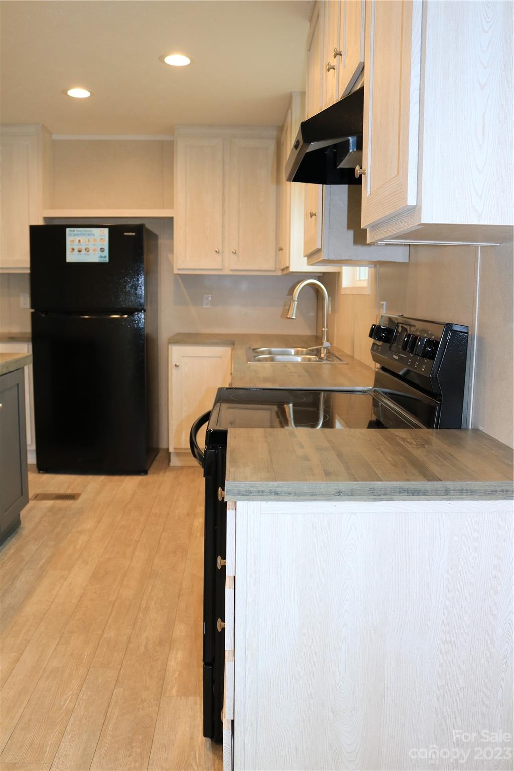 Ol Field - Residential