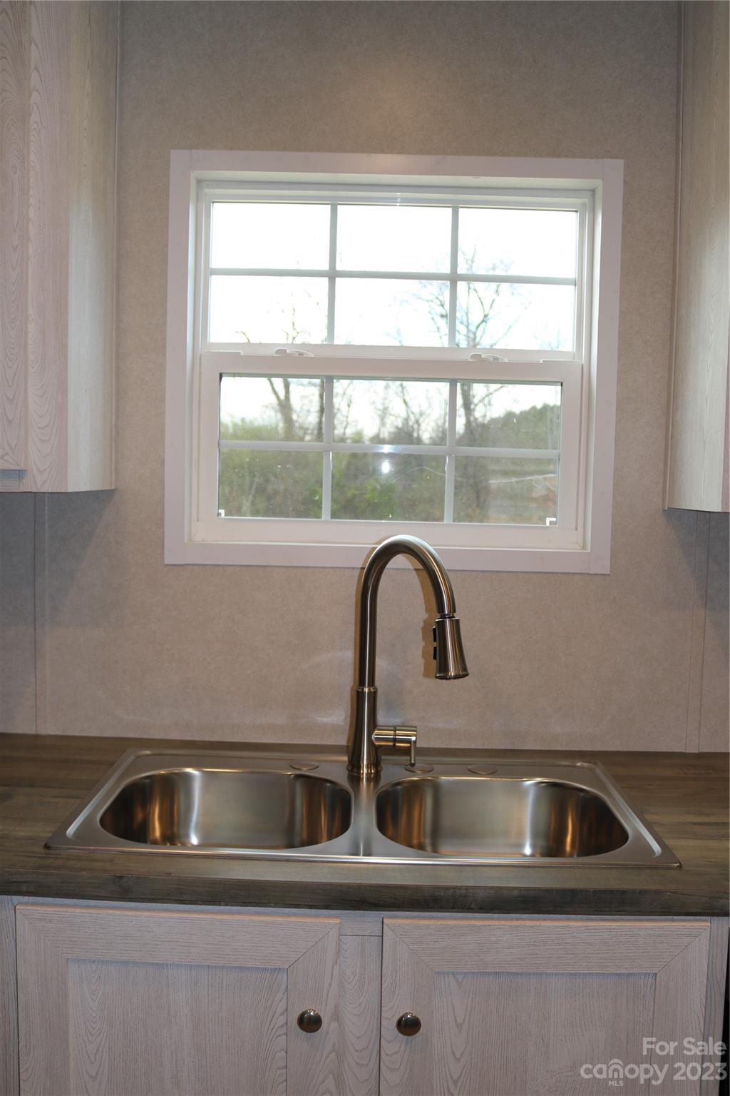 Ol Field - Residential