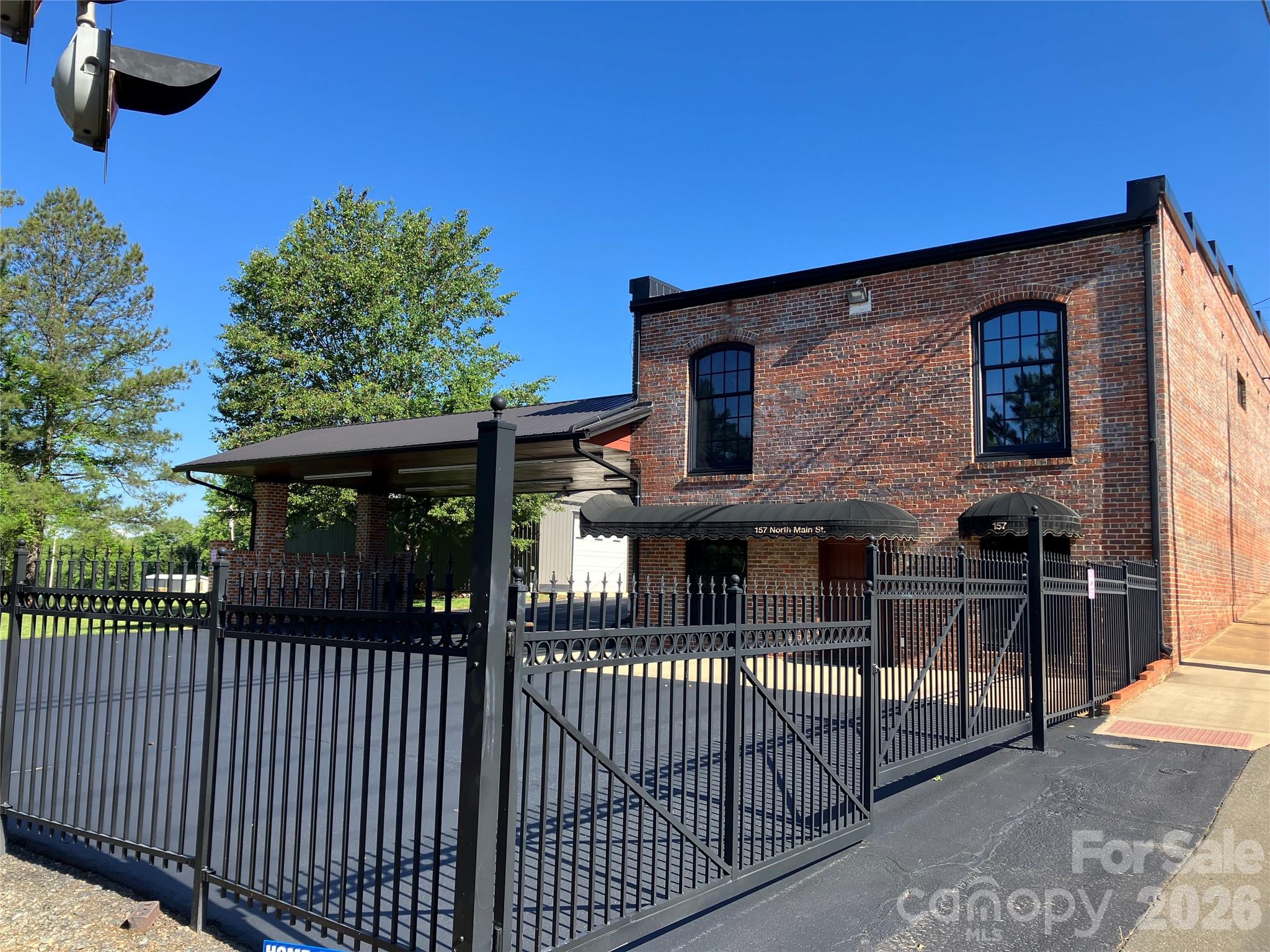 157 N Main Street
