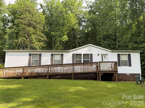 Photo of 5493 Harris Farm Road, Hickory, NC 28602 (MLS # 4388001)