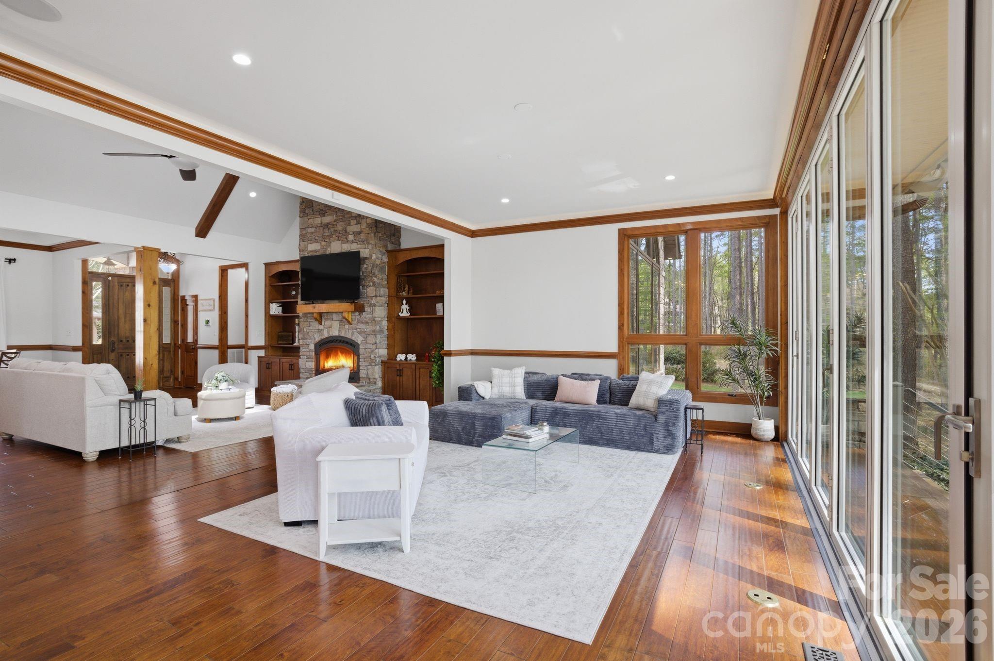 Sunset Pointe - Residential