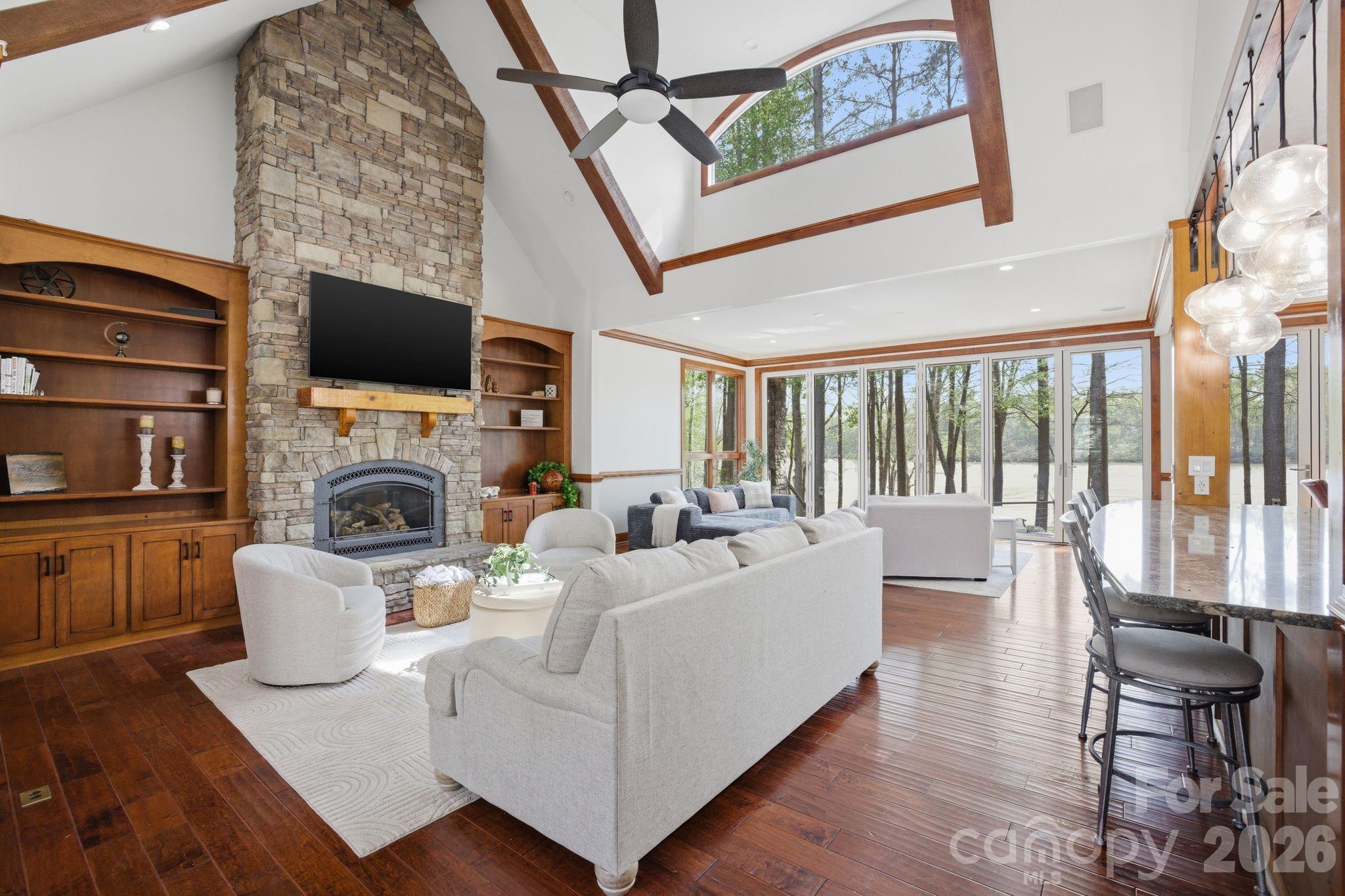 Sunset Pointe - Residential