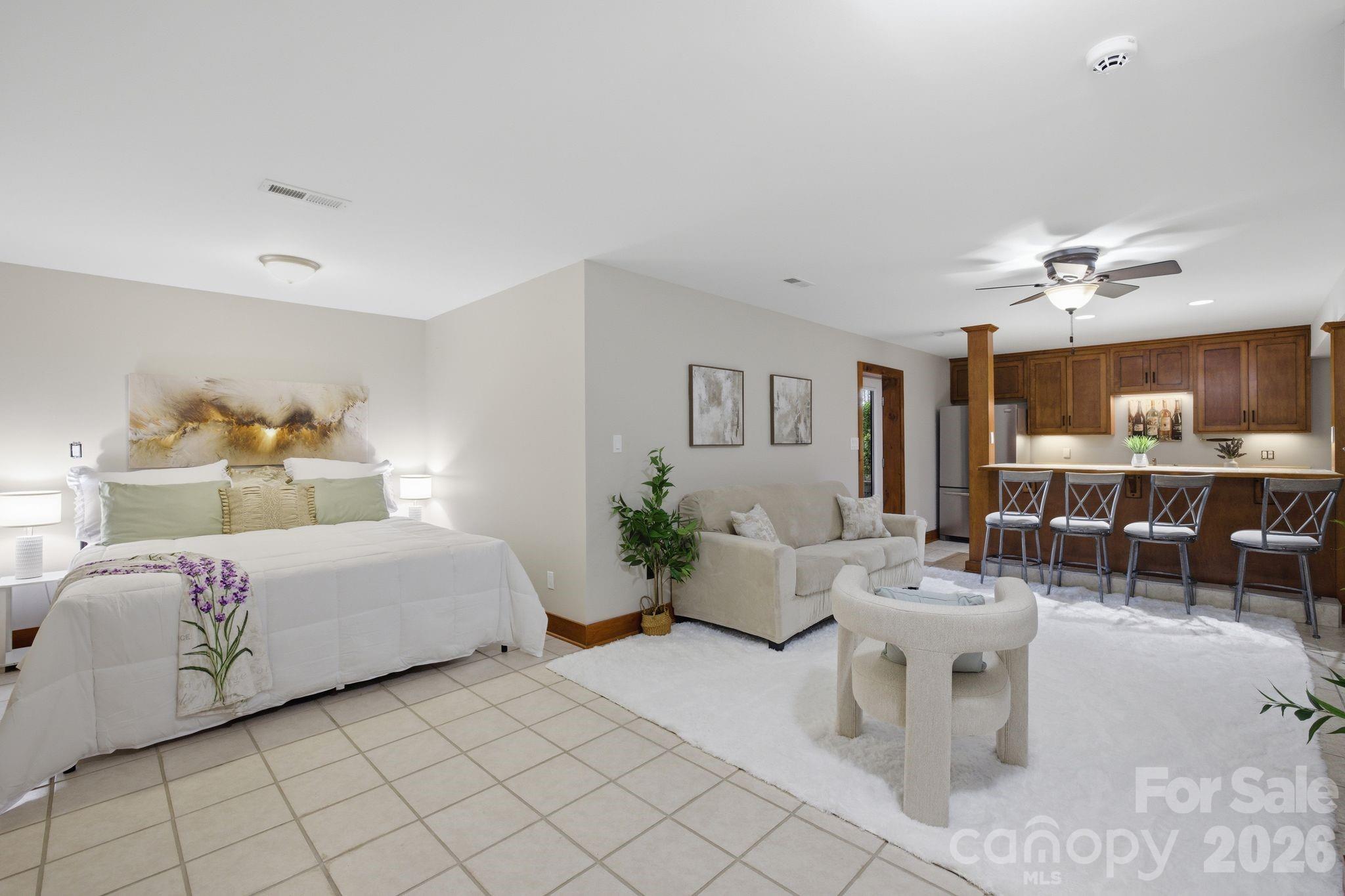 Sunset Pointe - Residential