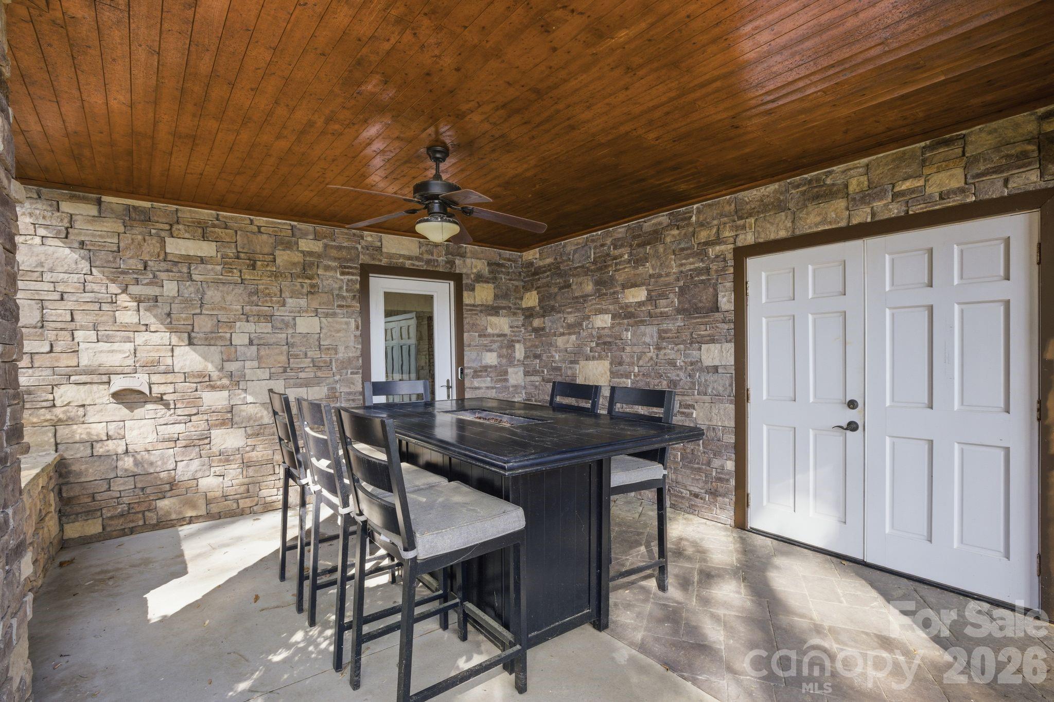 Sunset Pointe - Residential