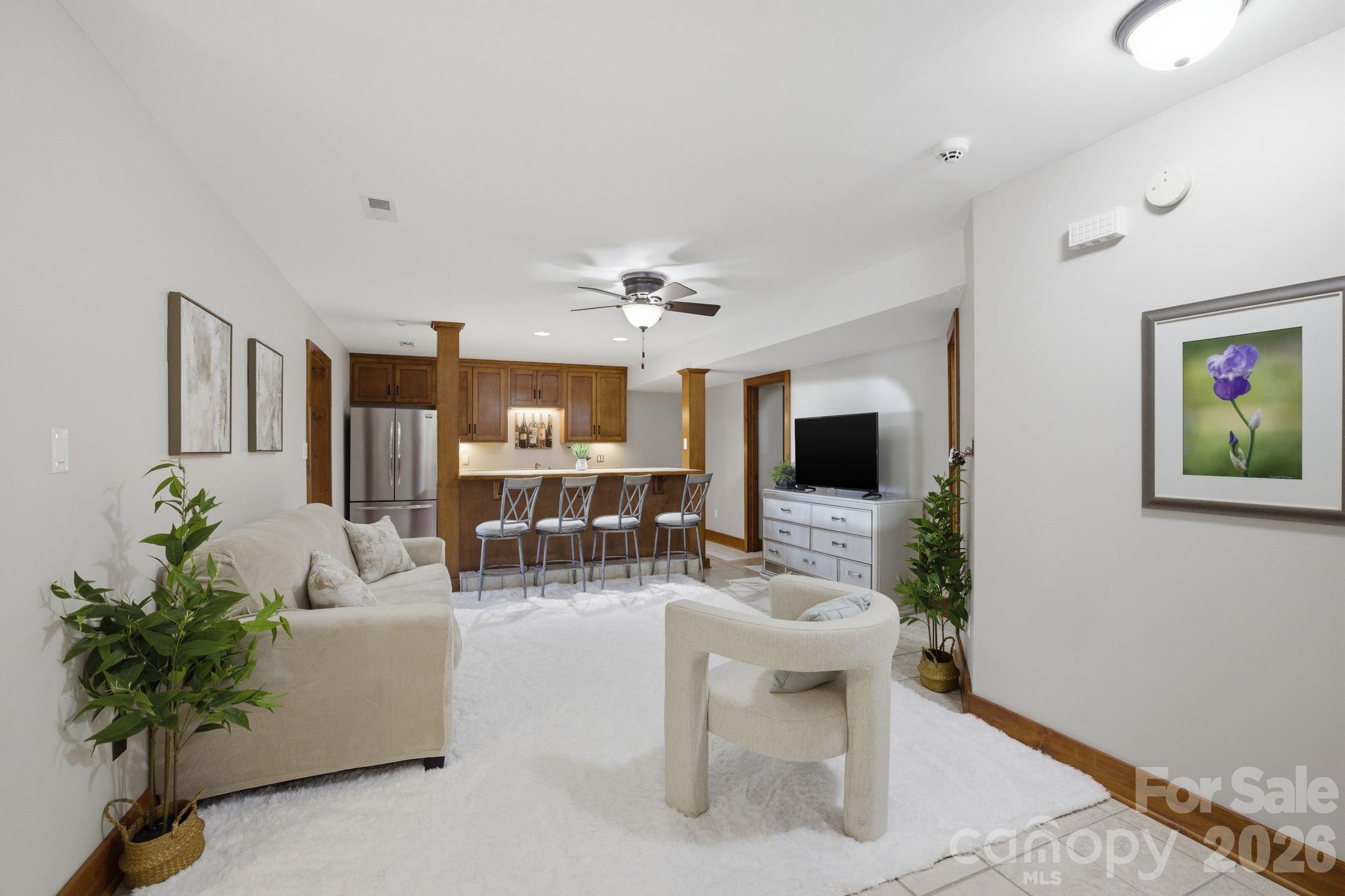 Sunset Pointe - Residential