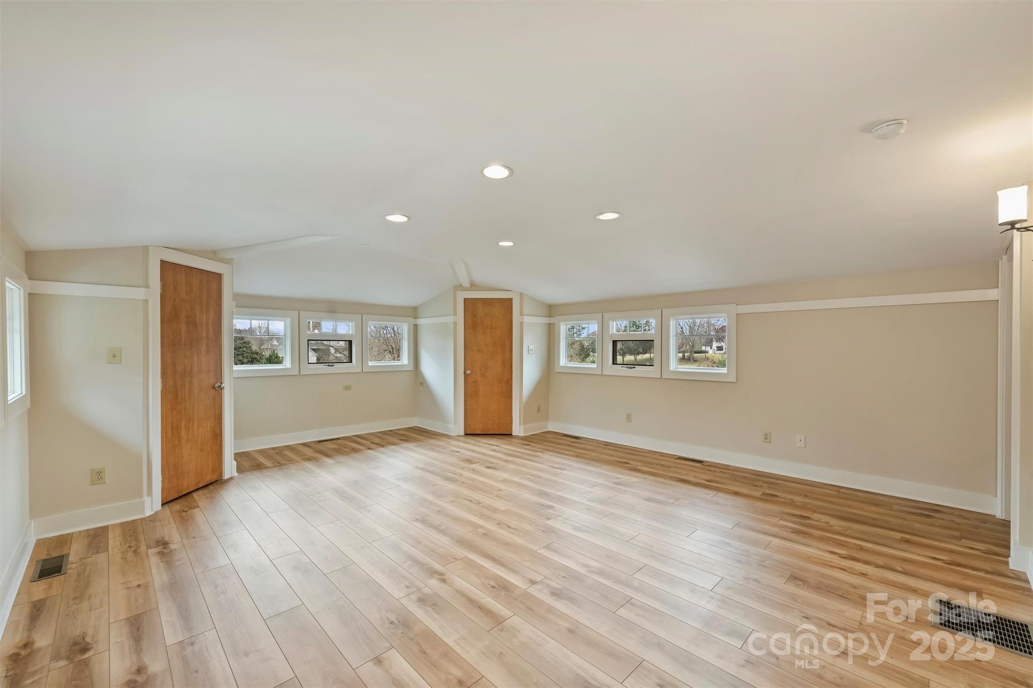 Westmoreland Farm - Residential