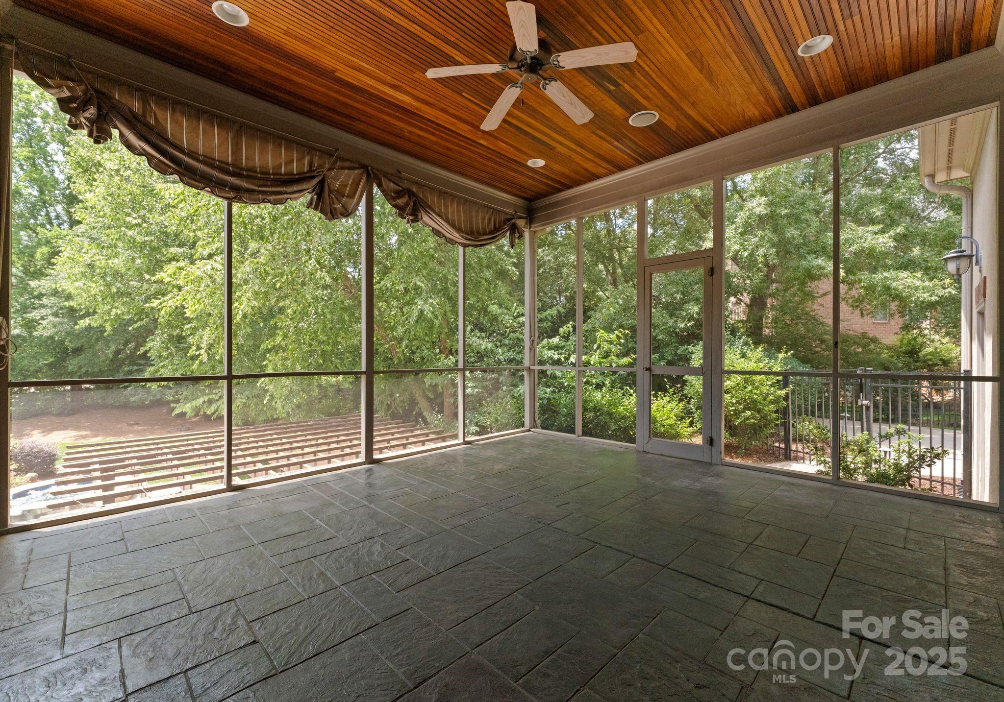 Firethorne - Residential