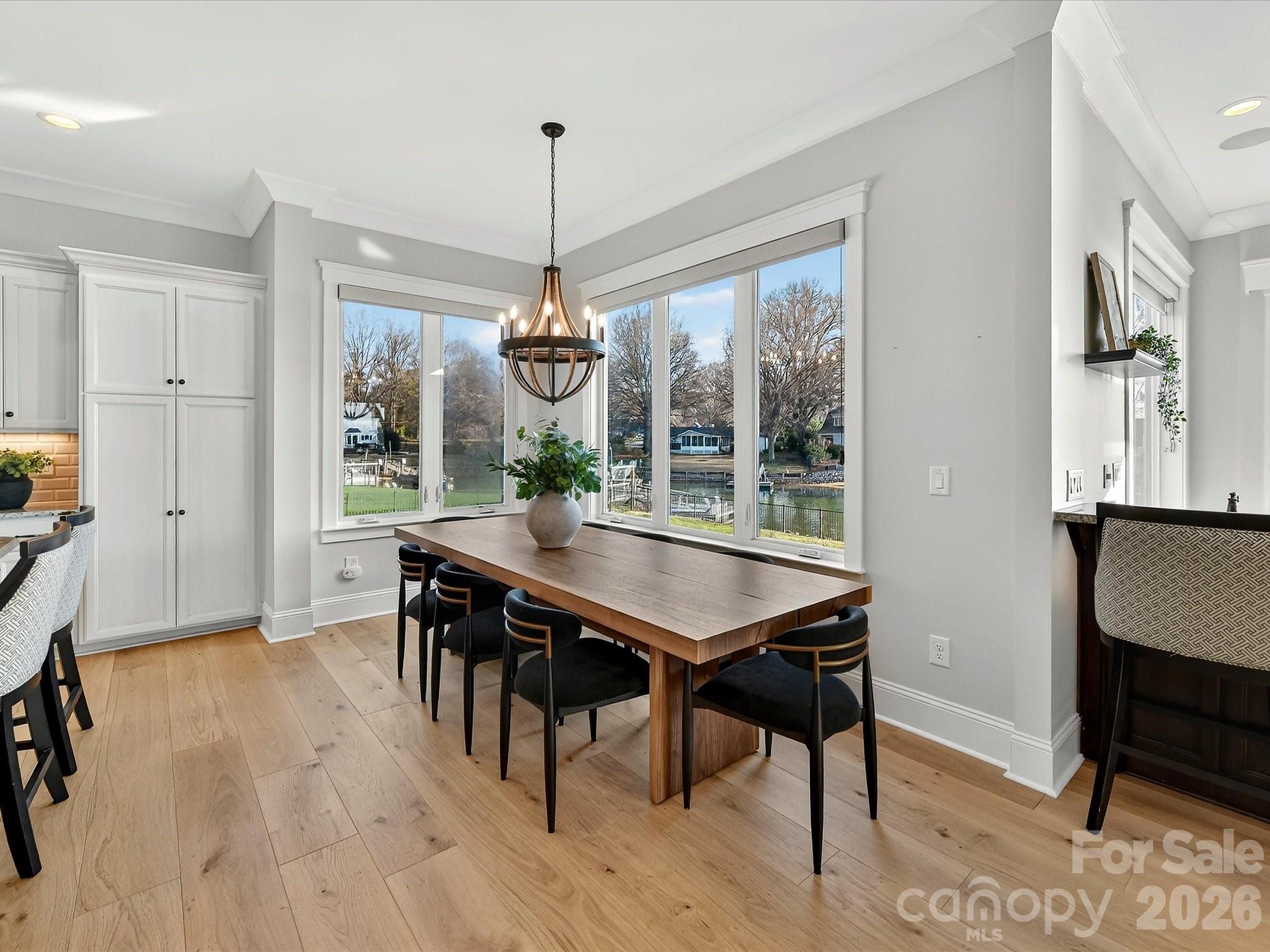 Point Largo - Residential