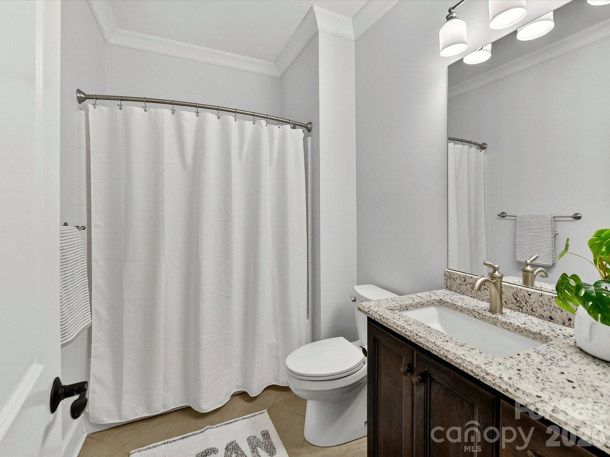 Point Largo - Residential