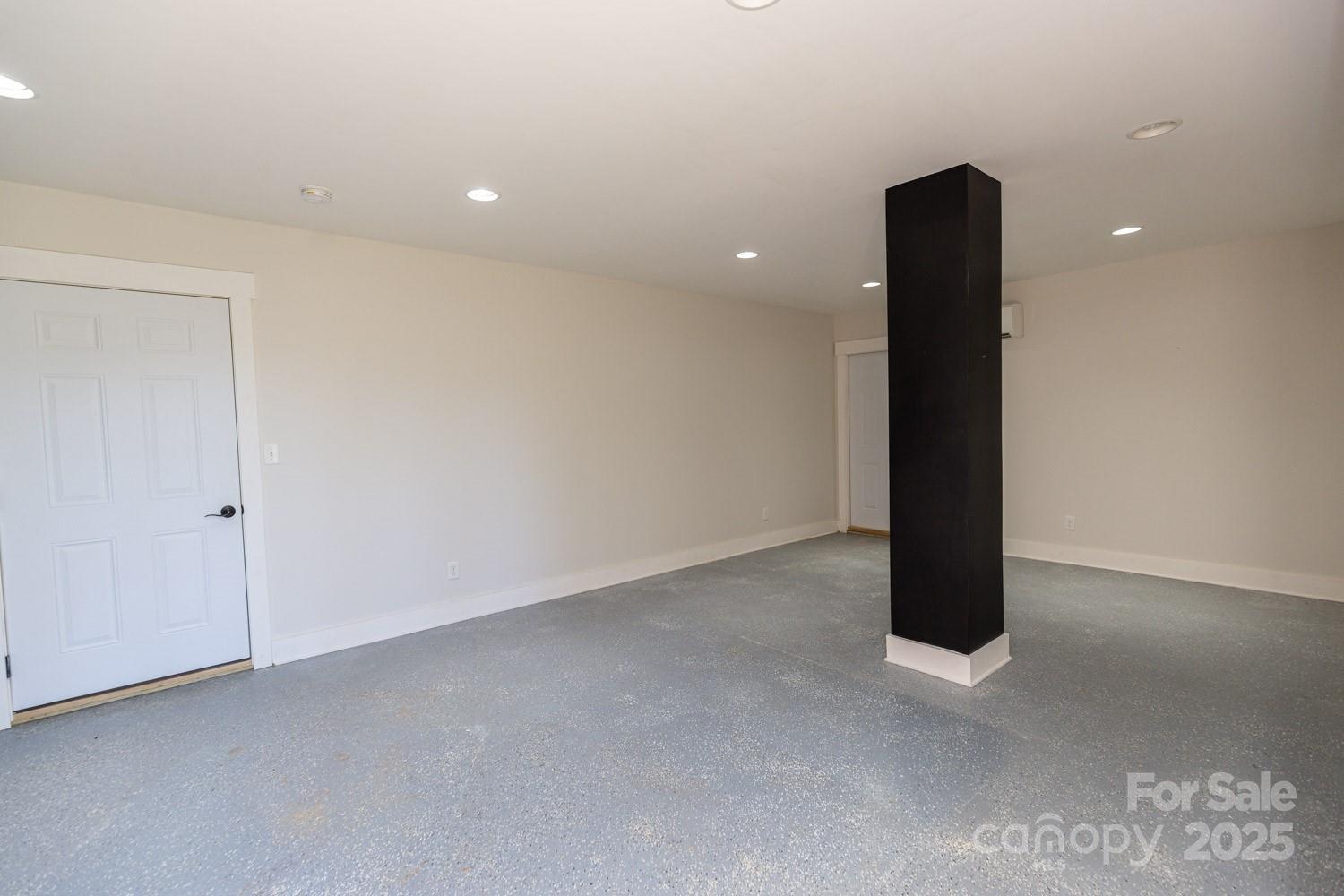 Biltmore Lake - Residential