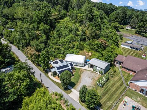 66 Bradley Street Waynesville NC 28786