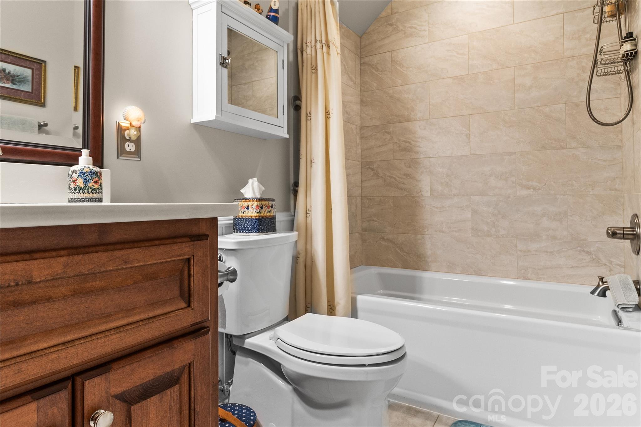 The Coves Mountain River Club - Residential