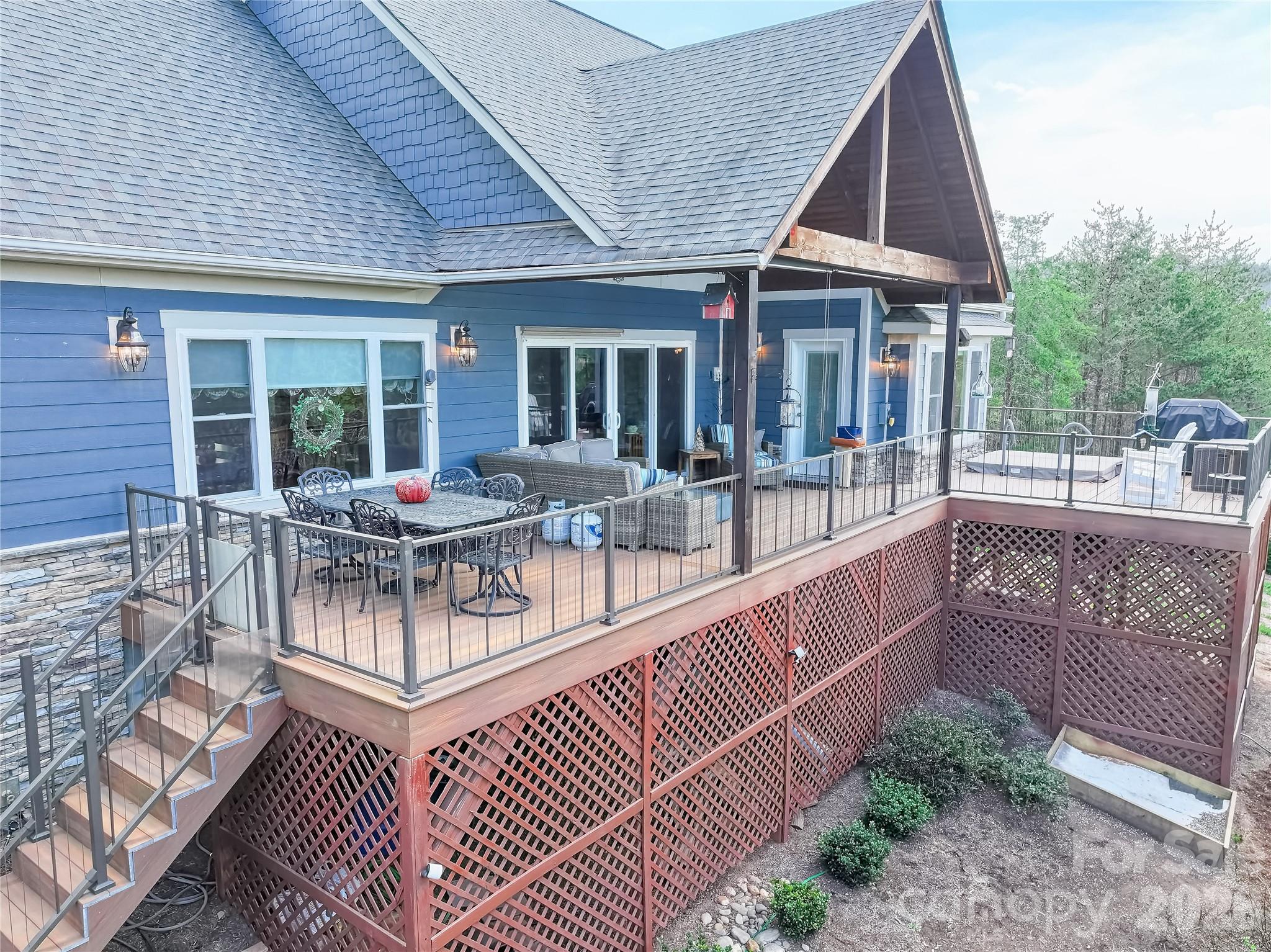 The Coves Mountain River Club - Residential