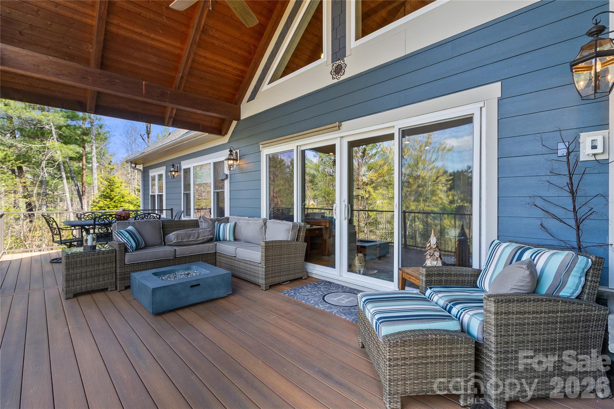 1103 River Ridge Way