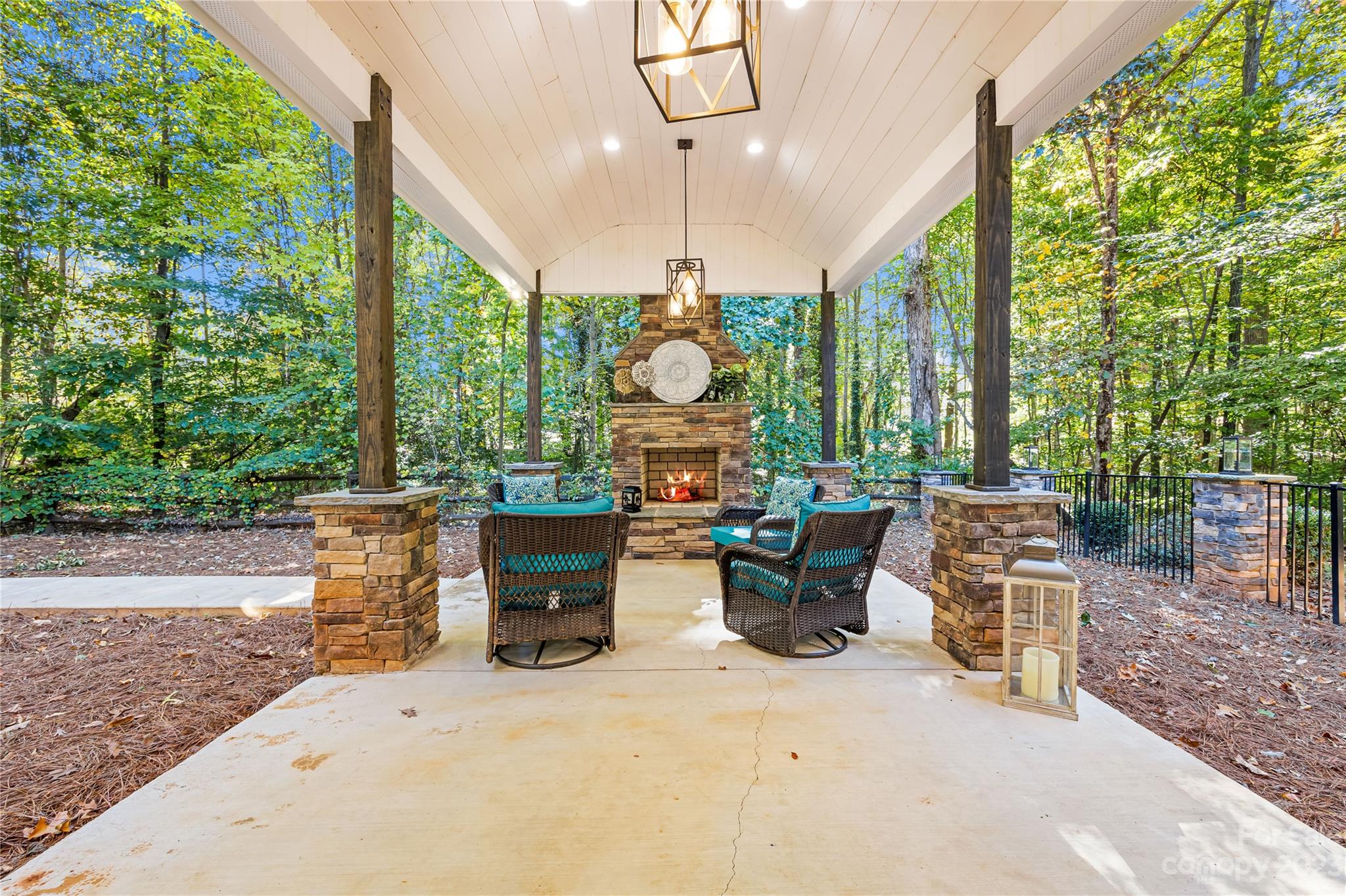 Watertree Landing - Residential