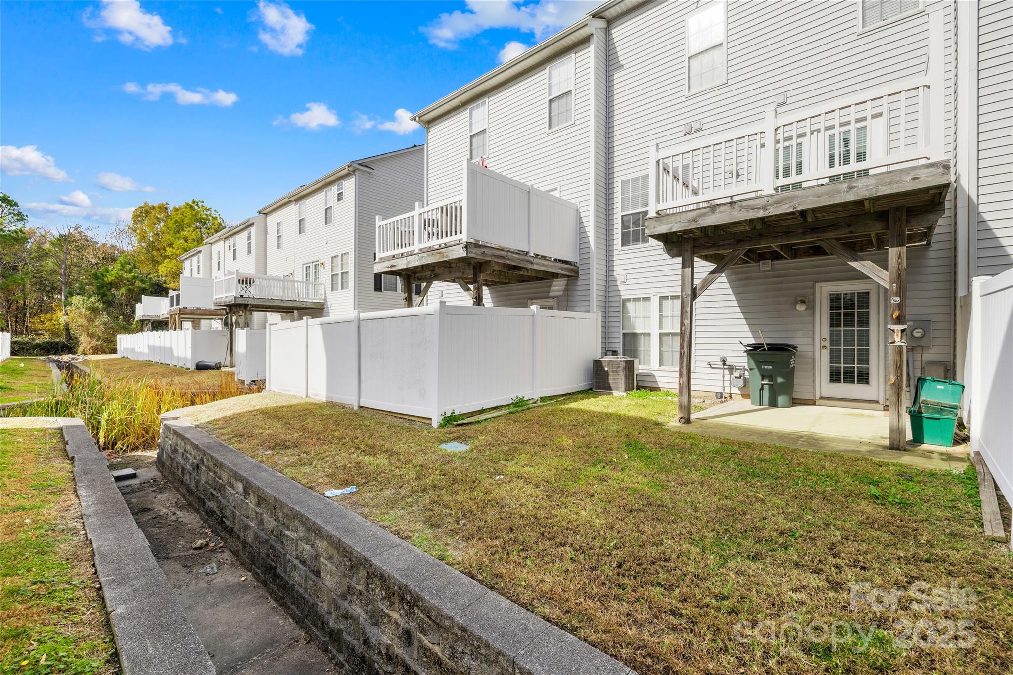 10842 Garden Oaks Lane