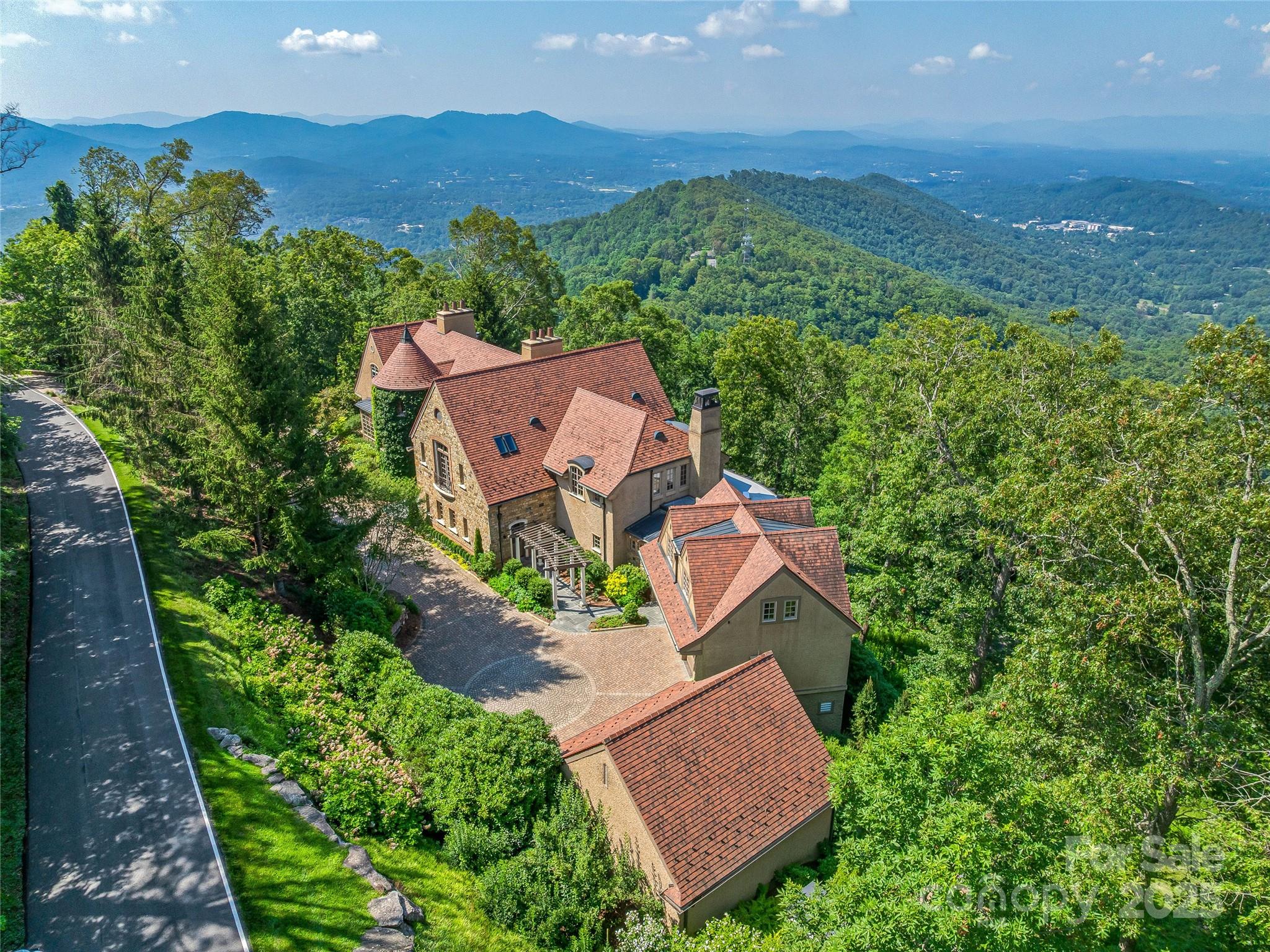 234 Skycliff Drive 3