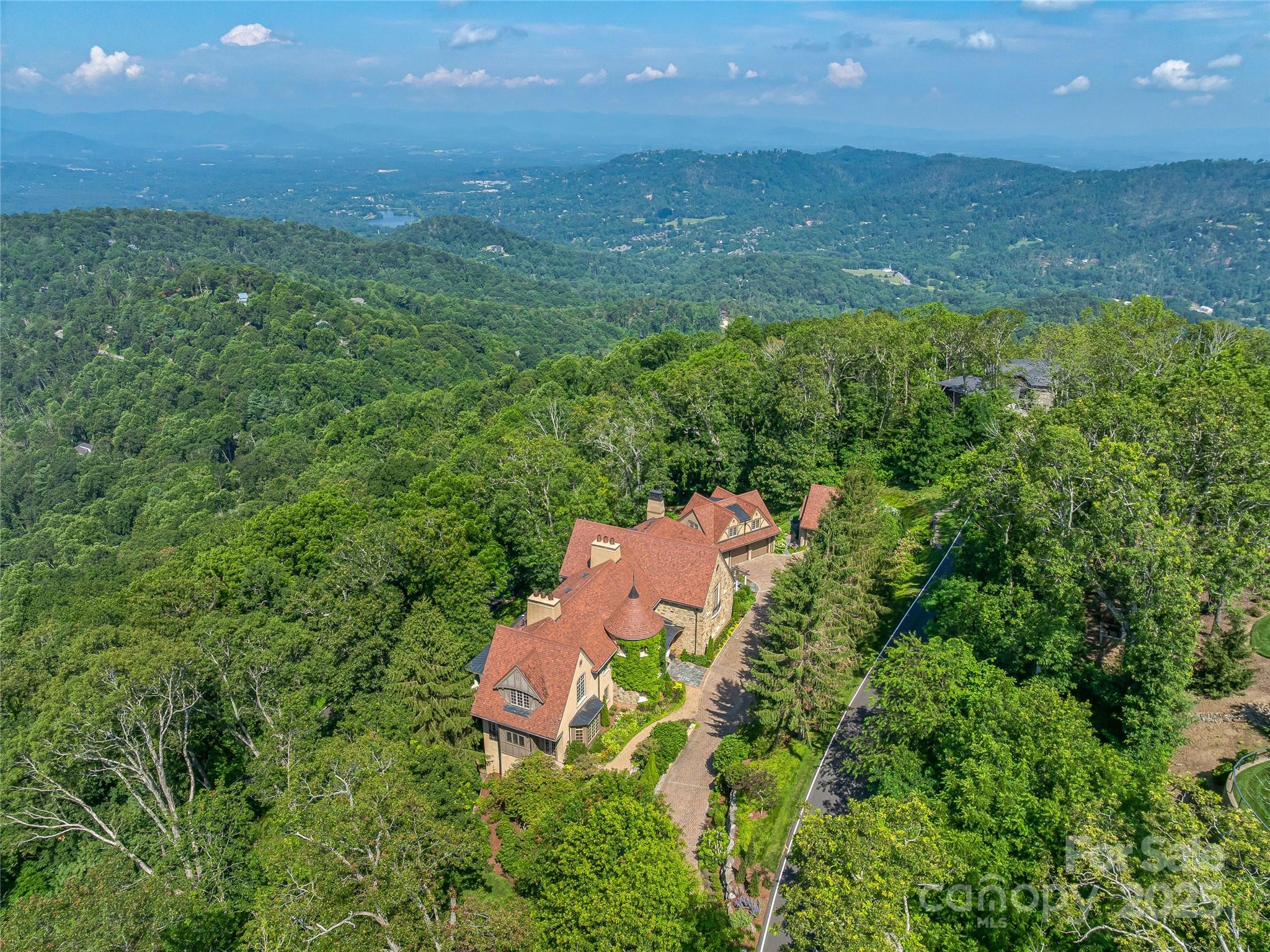 Wildcat Cliffs - Residential