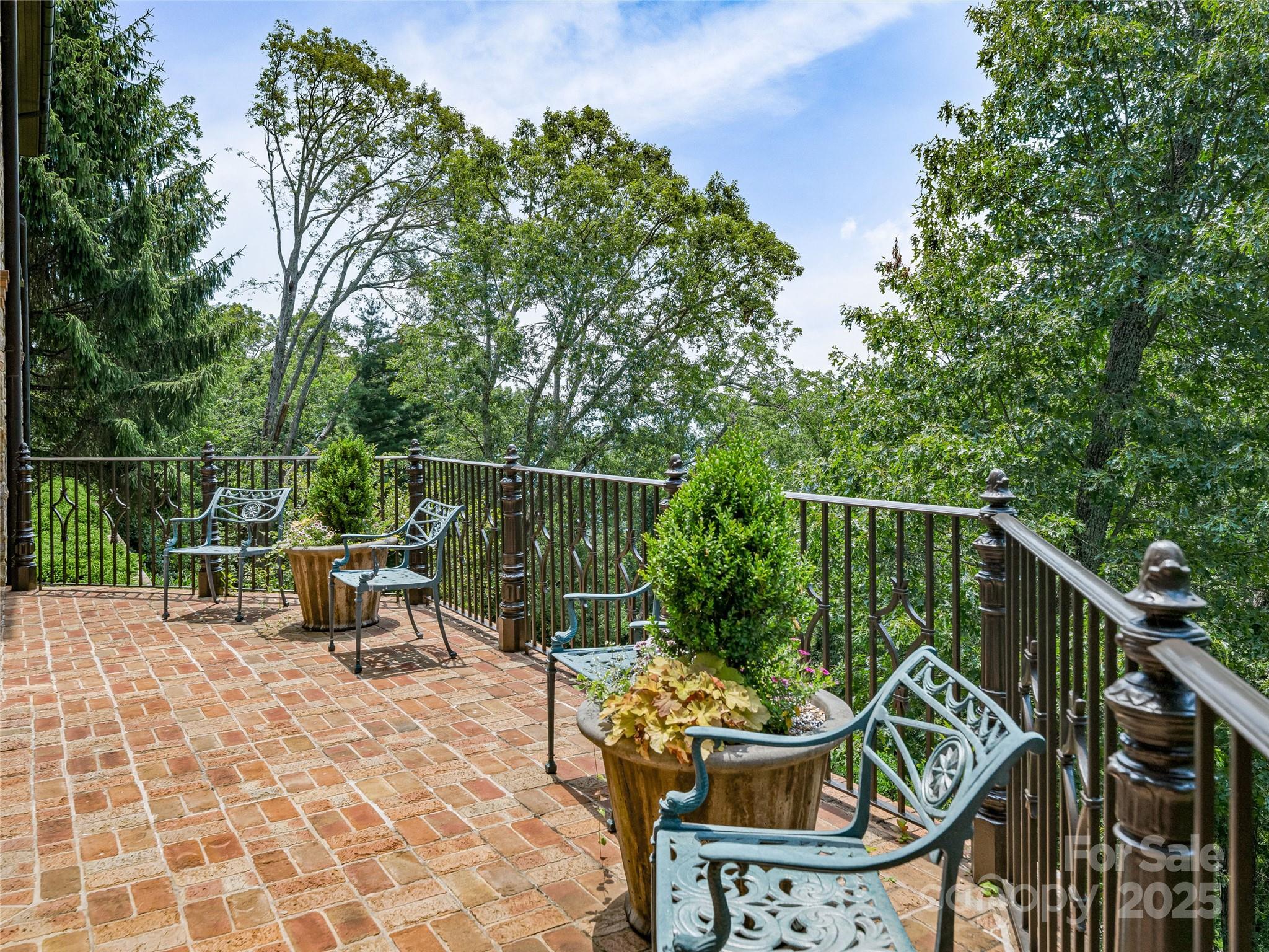 Wildcat Cliffs - Residential