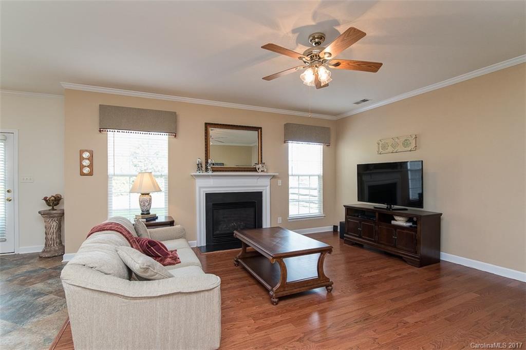 Rocky River Crossing - Residential