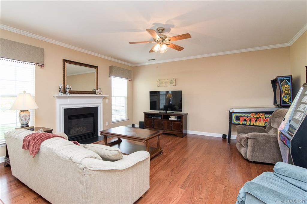 Rocky River Crossing - Residential