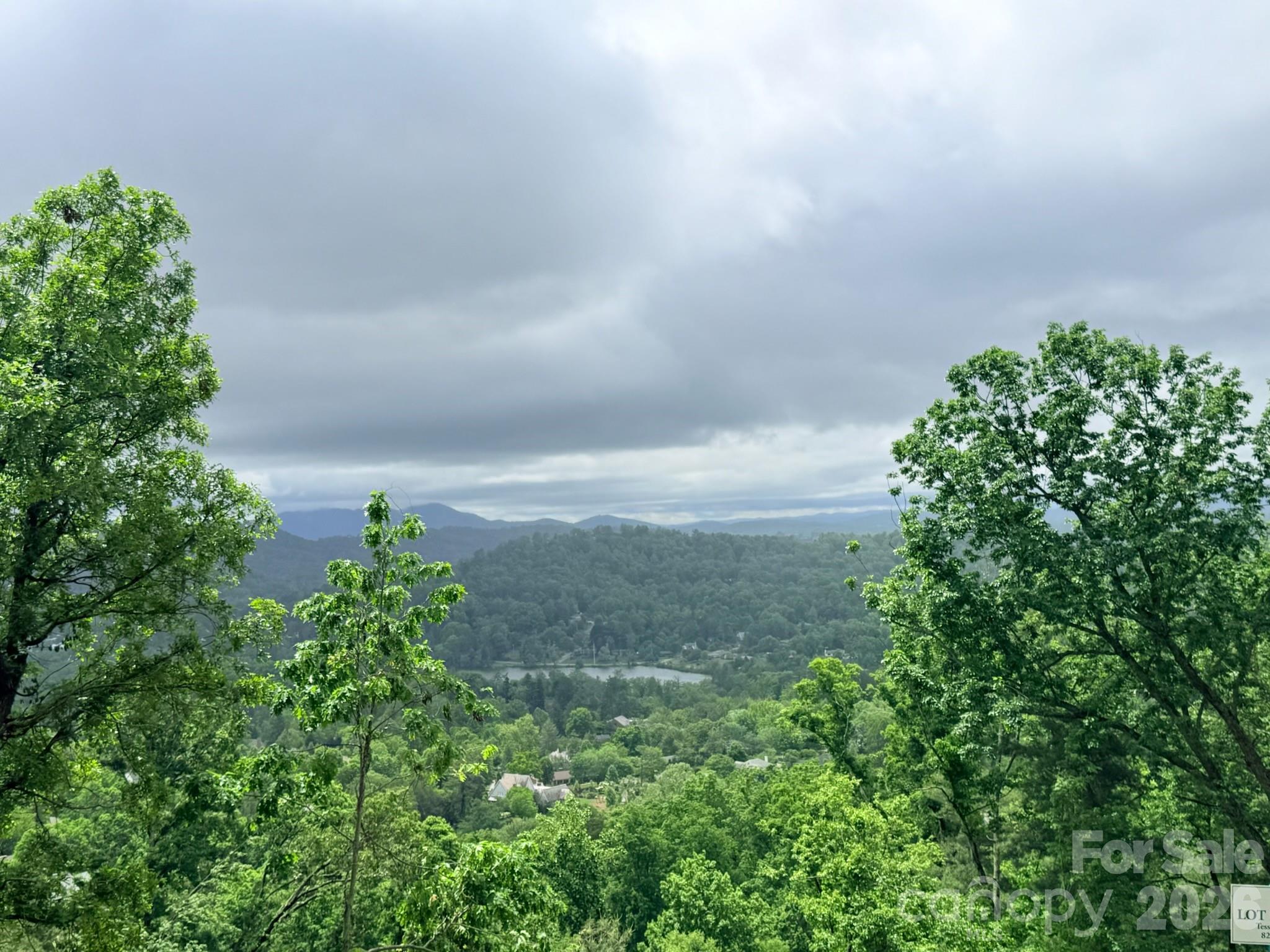 Reynolds Mountain - Land