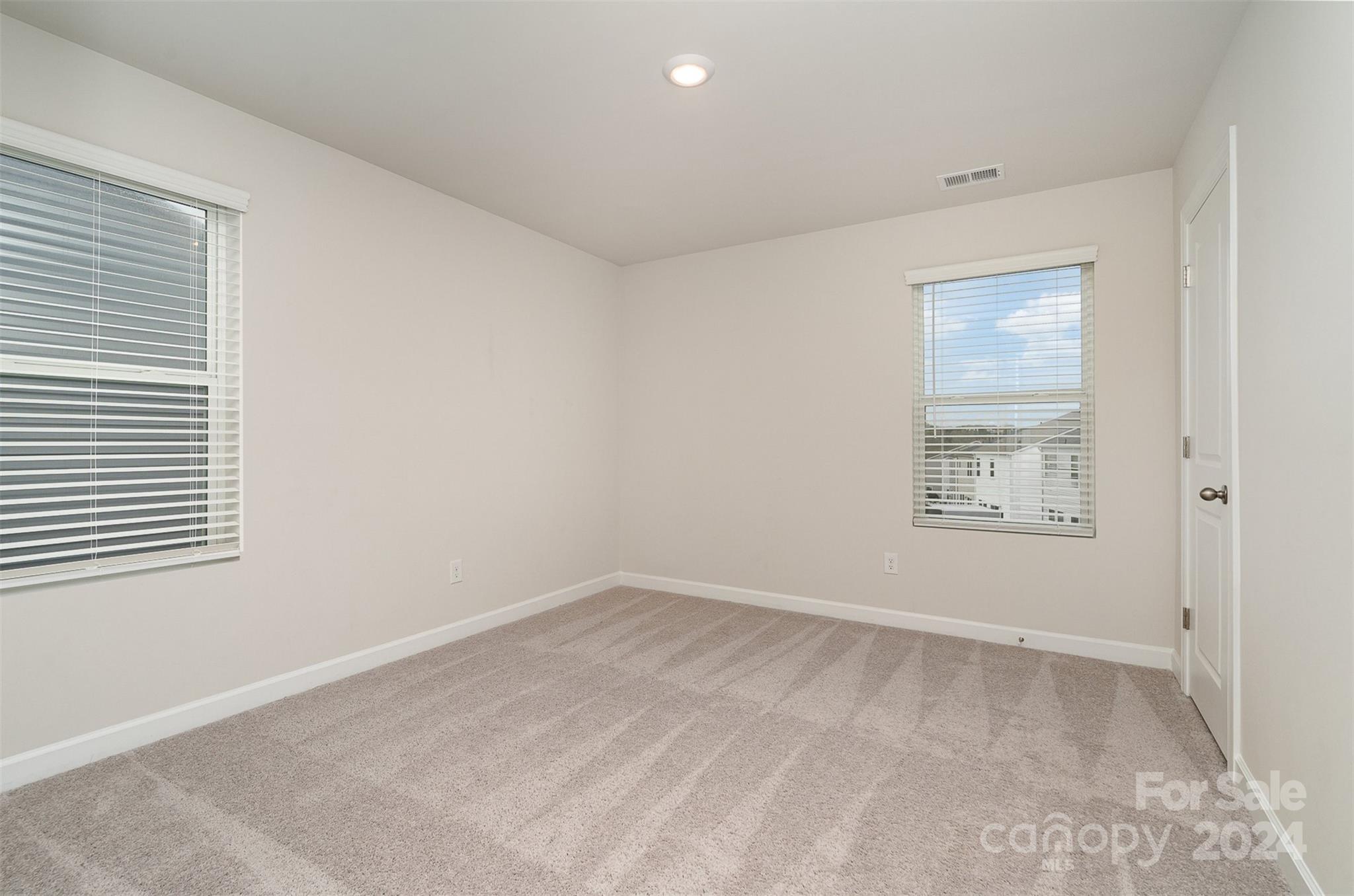 Anniston Chase - Residential