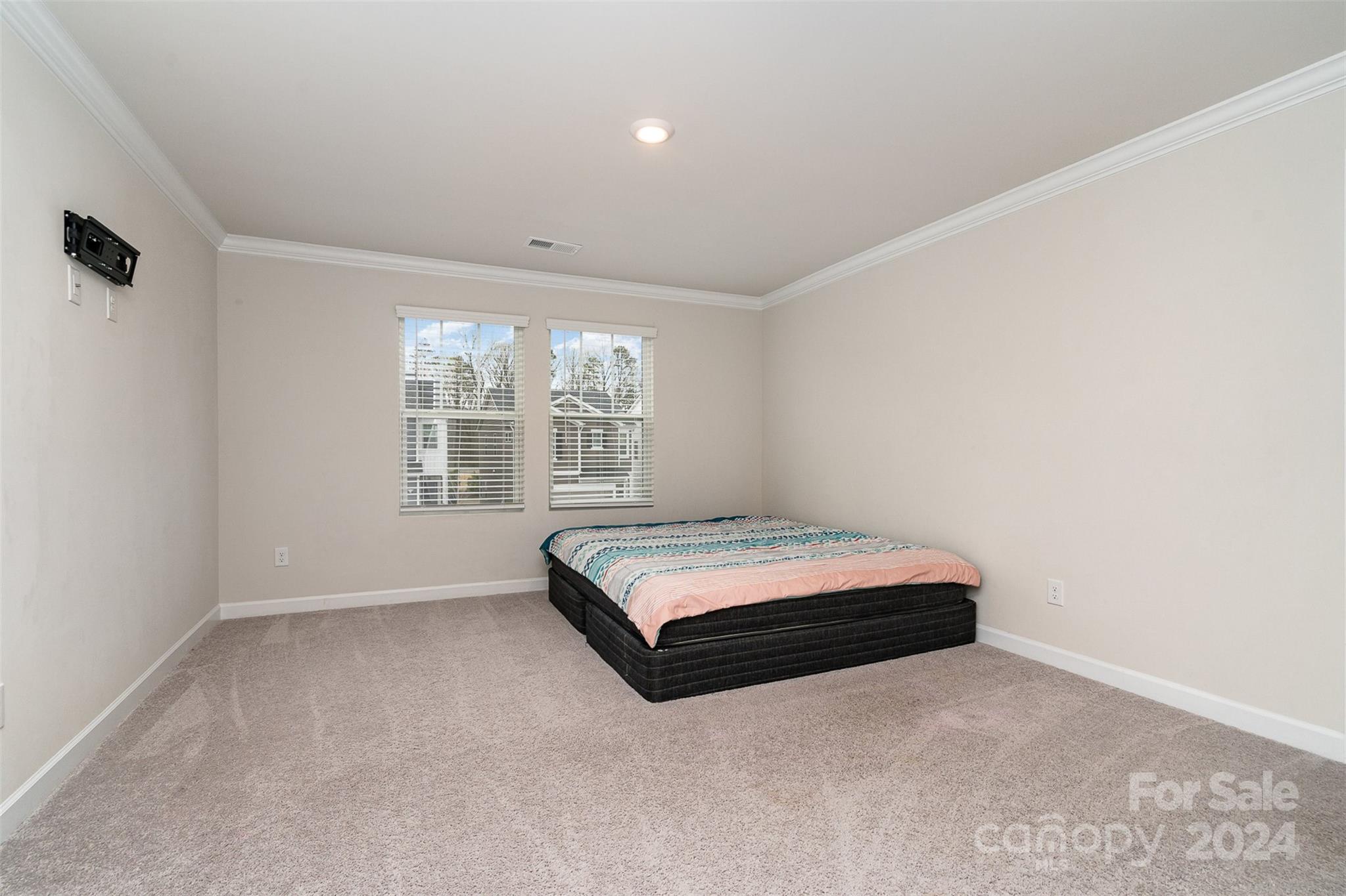 Anniston Chase - Residential