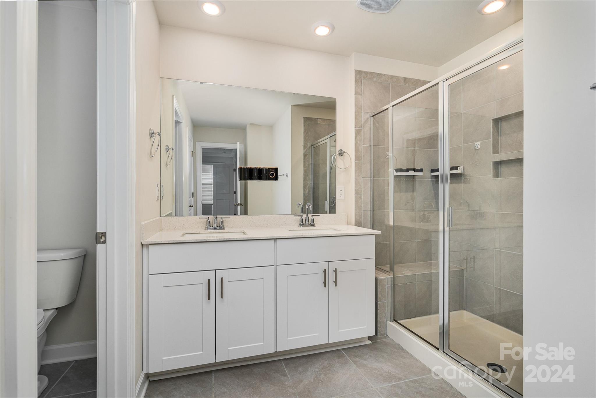 Anniston Chase - Residential