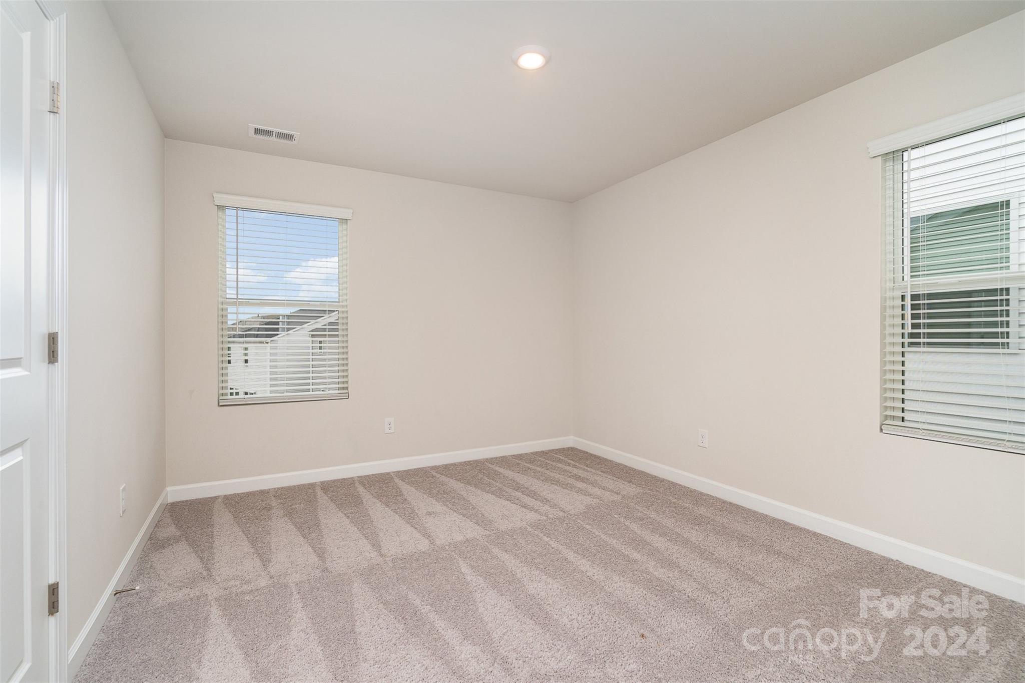 Anniston Chase - Residential