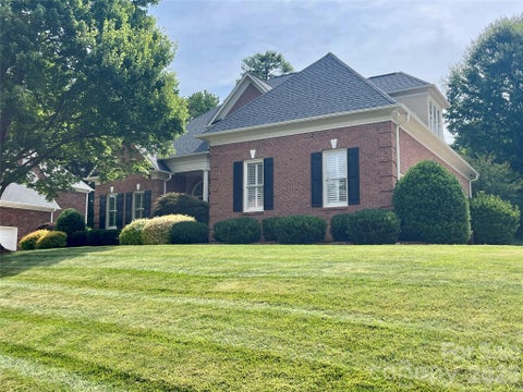 Photo of 6907 Meadow Run Lane, Charlotte, NC 28277 (MLS # 4396037)