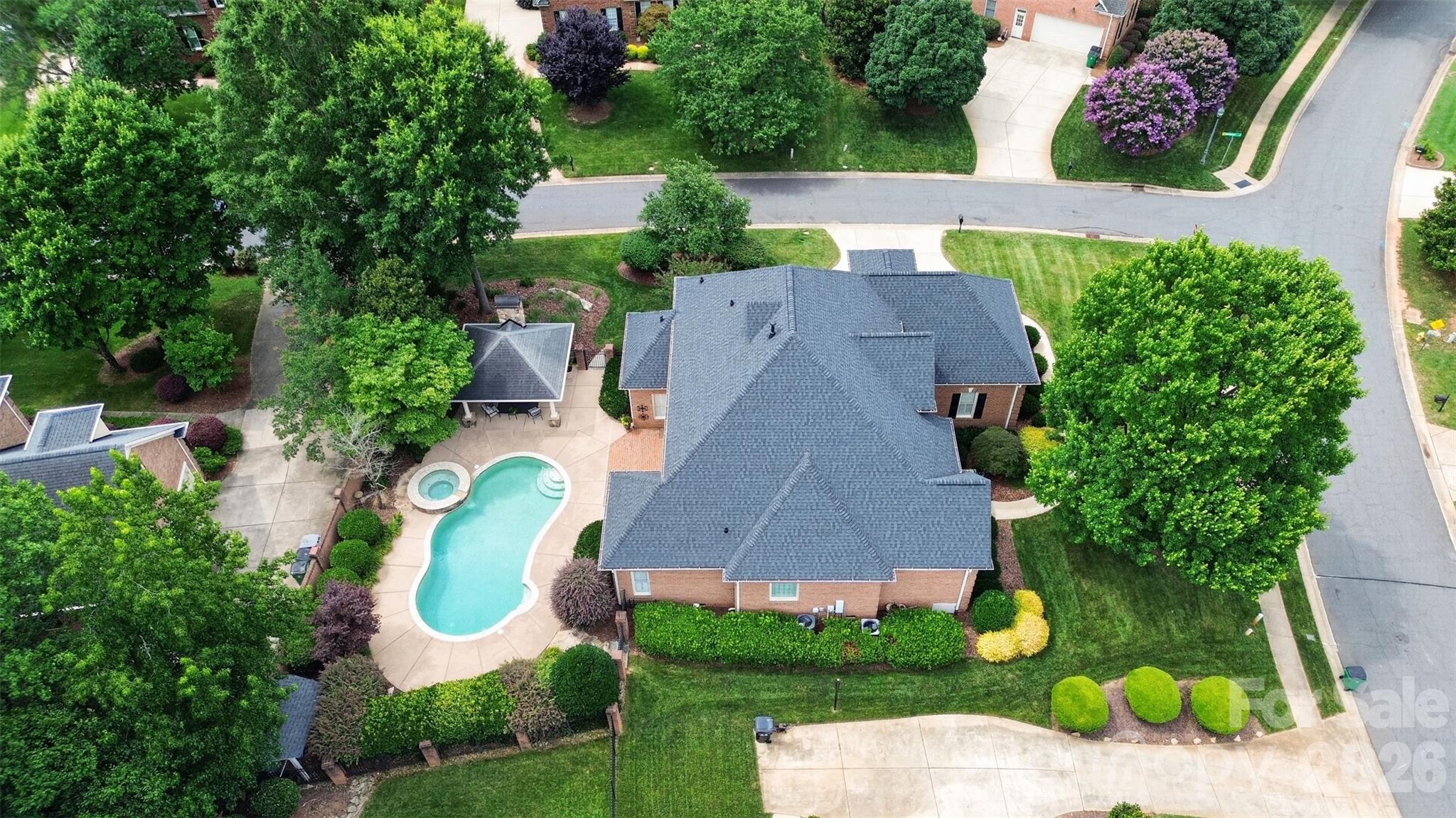 6907 Meadow Run Lane