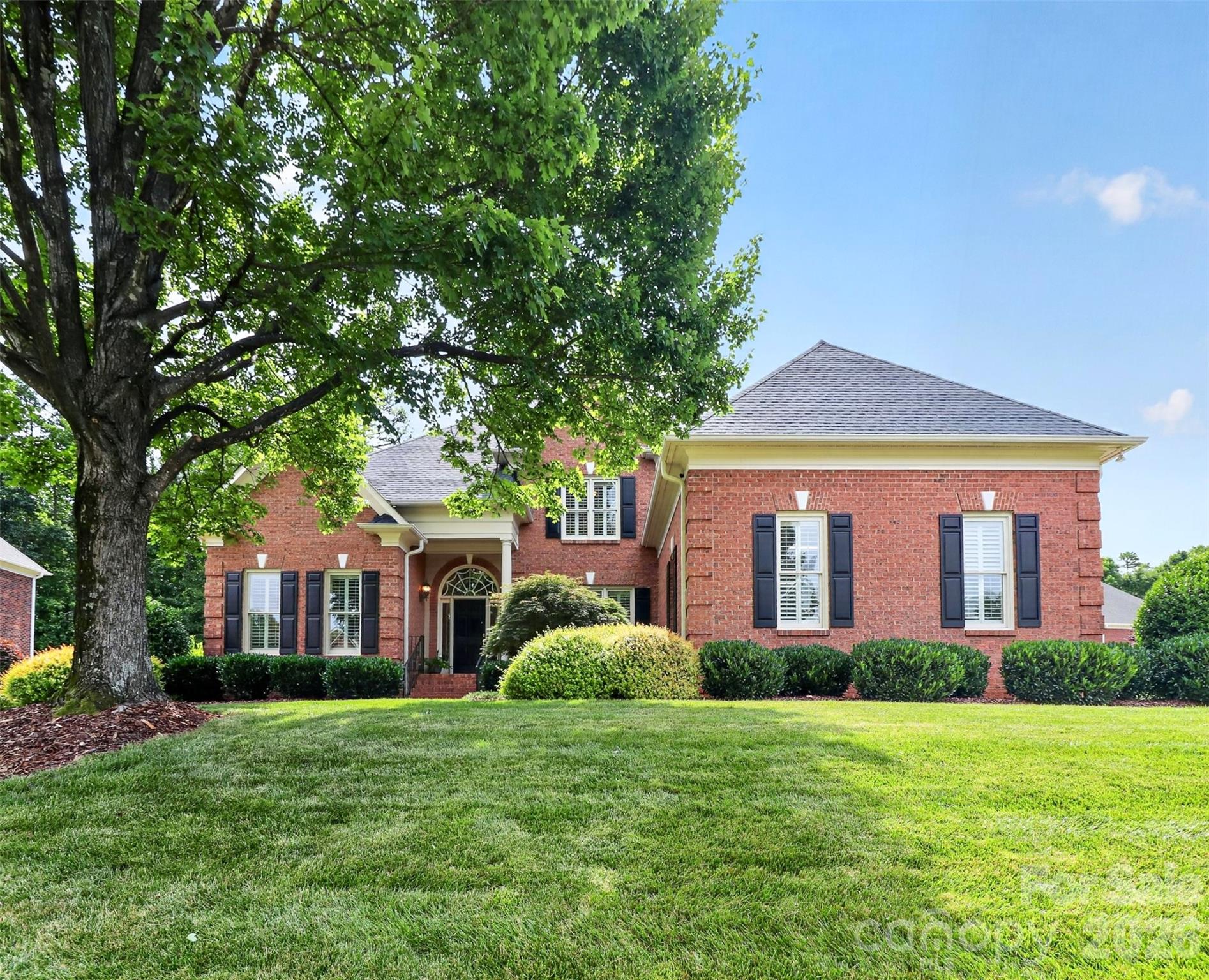 6907 Meadow Run Lane