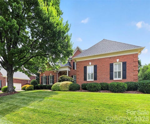 Photo of 6907 Meadow Run Lane, Charlotte, NC 28277 (MLS # 4396037)