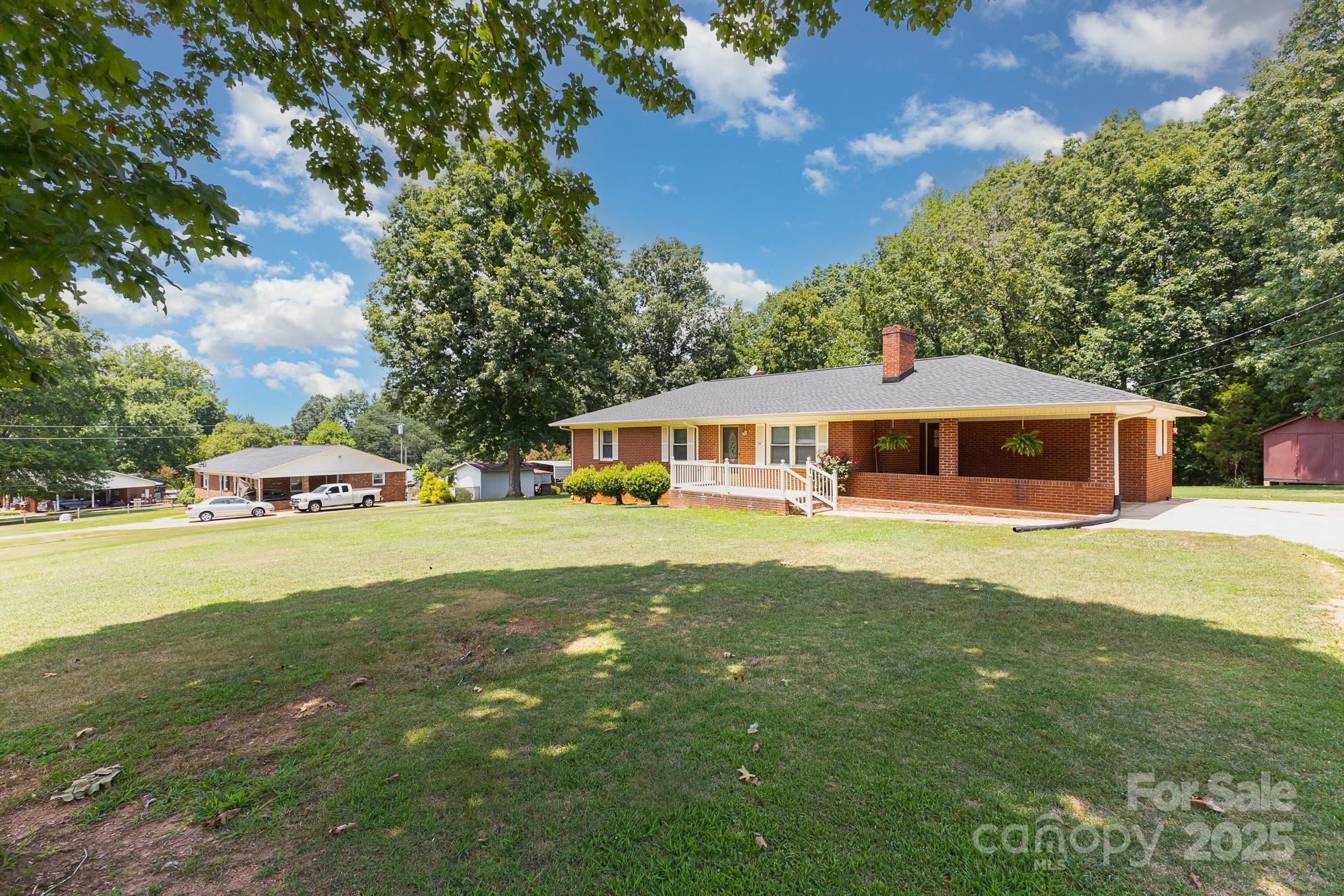 215 Suncrest Road