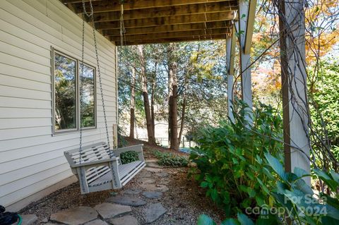 A home in Barnardsville