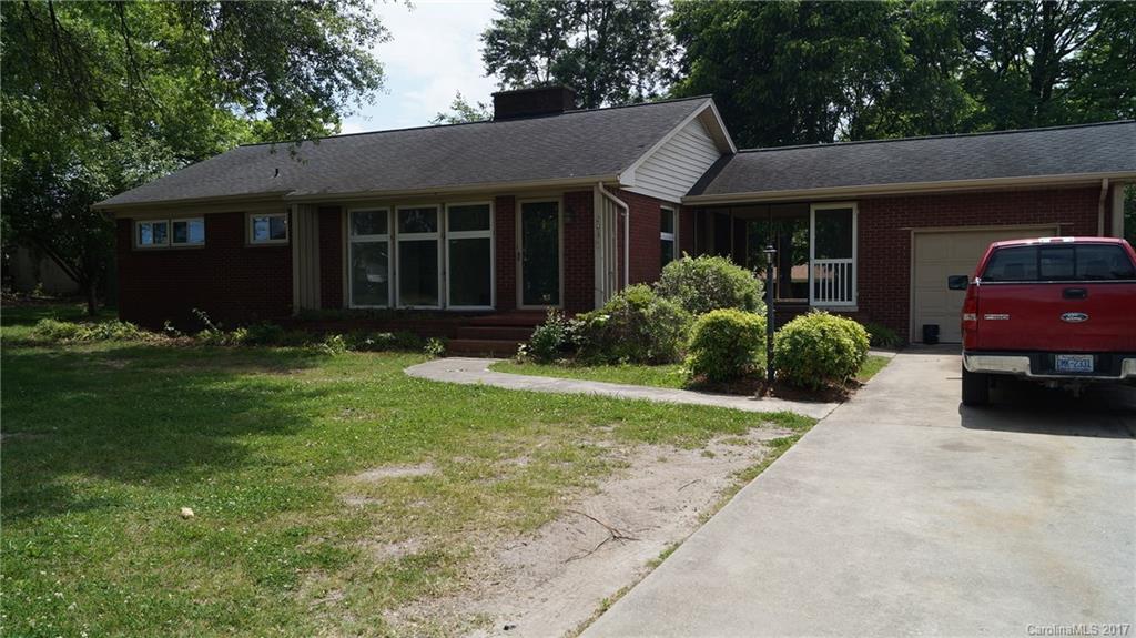 Photo 1 of 11 — 203 Laurel Avenue, Grover, NC 28073