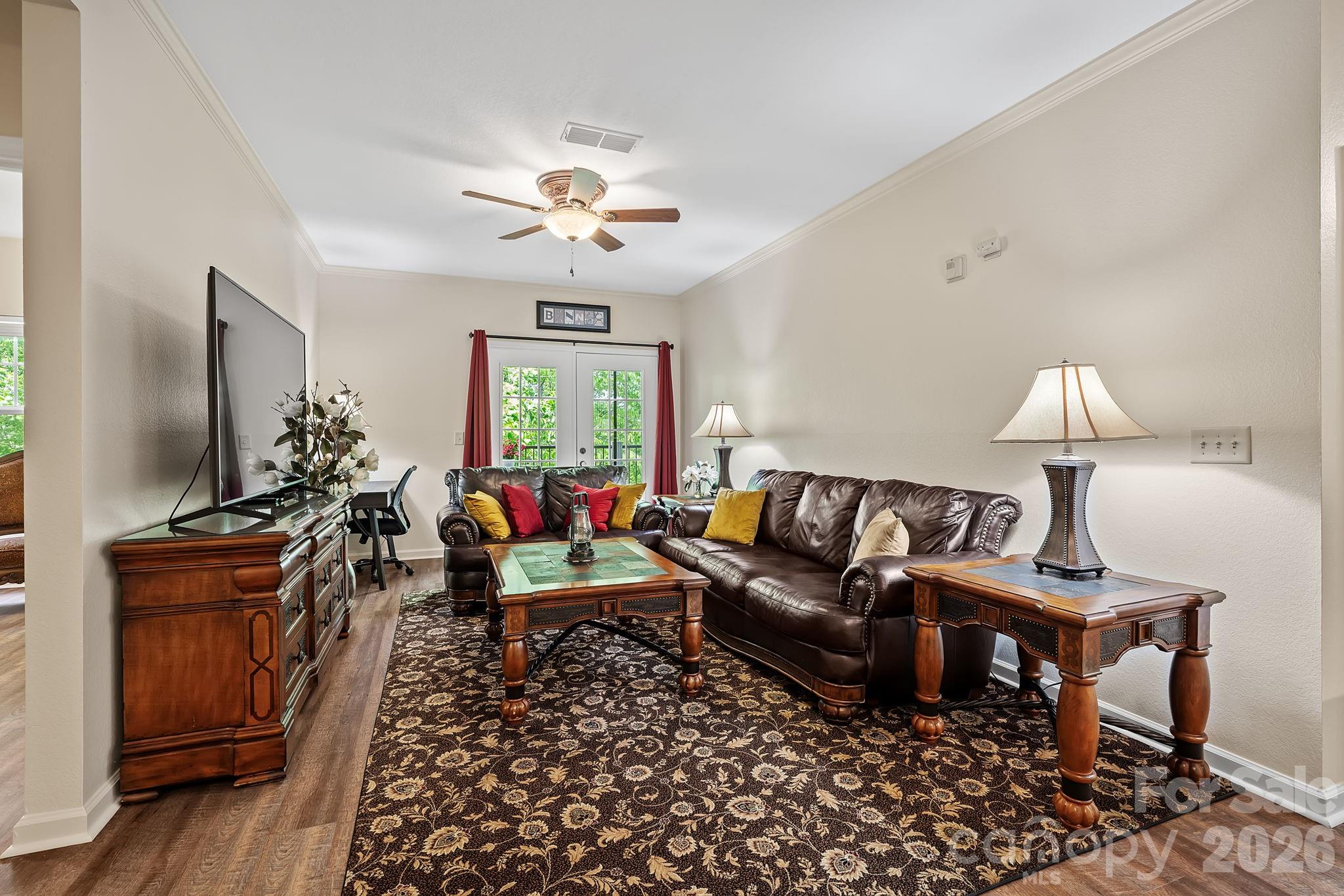 400 Vista Lake Drive 208