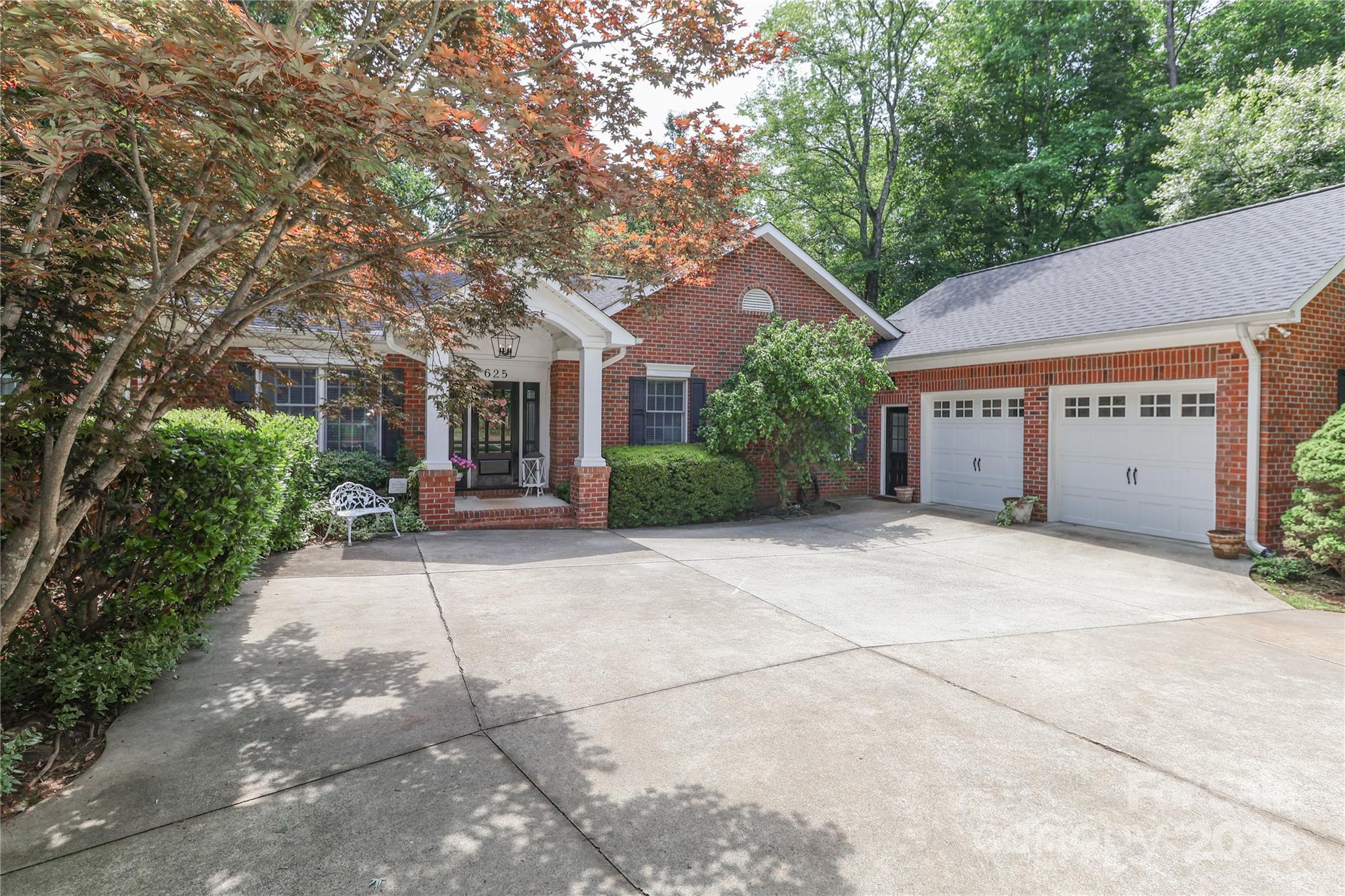 625 Saint Andrews Road