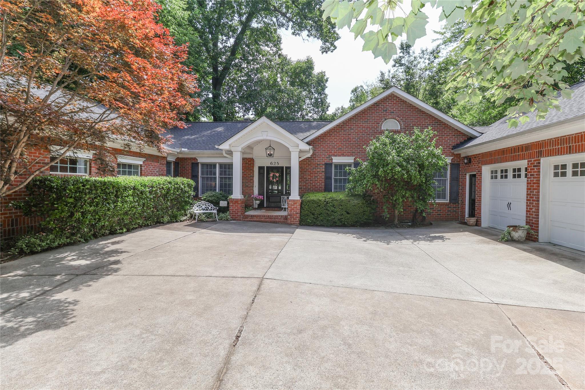 625 Saint Andrews Road