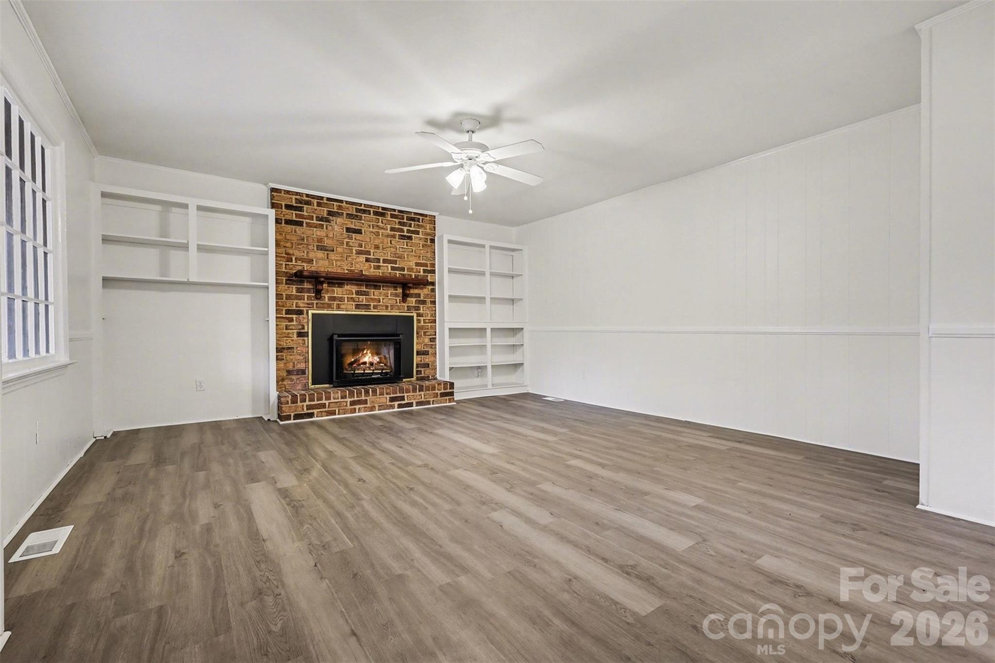 1343 Cedar Pines Lake Road